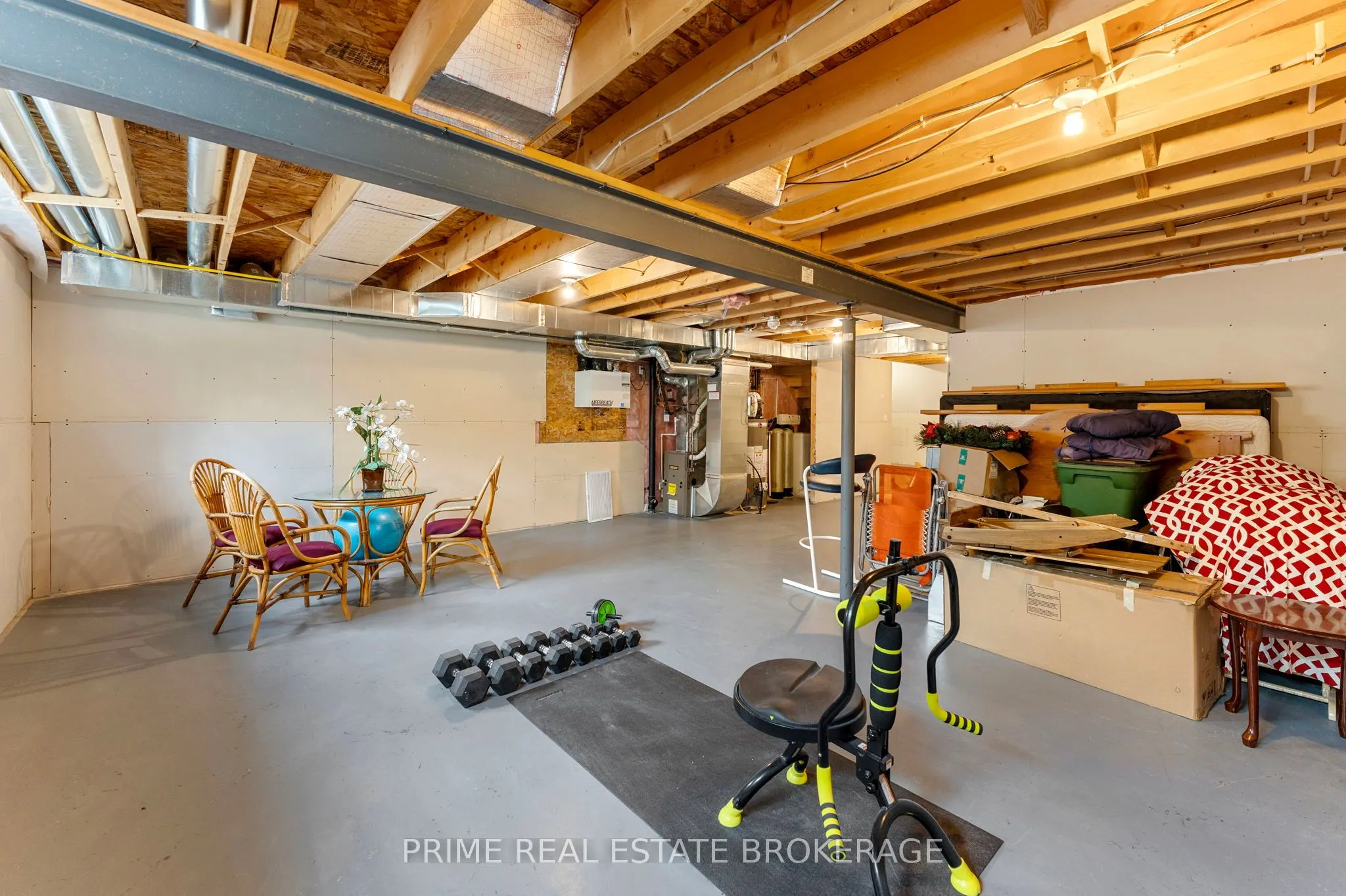 95 Boyd Boulevard
