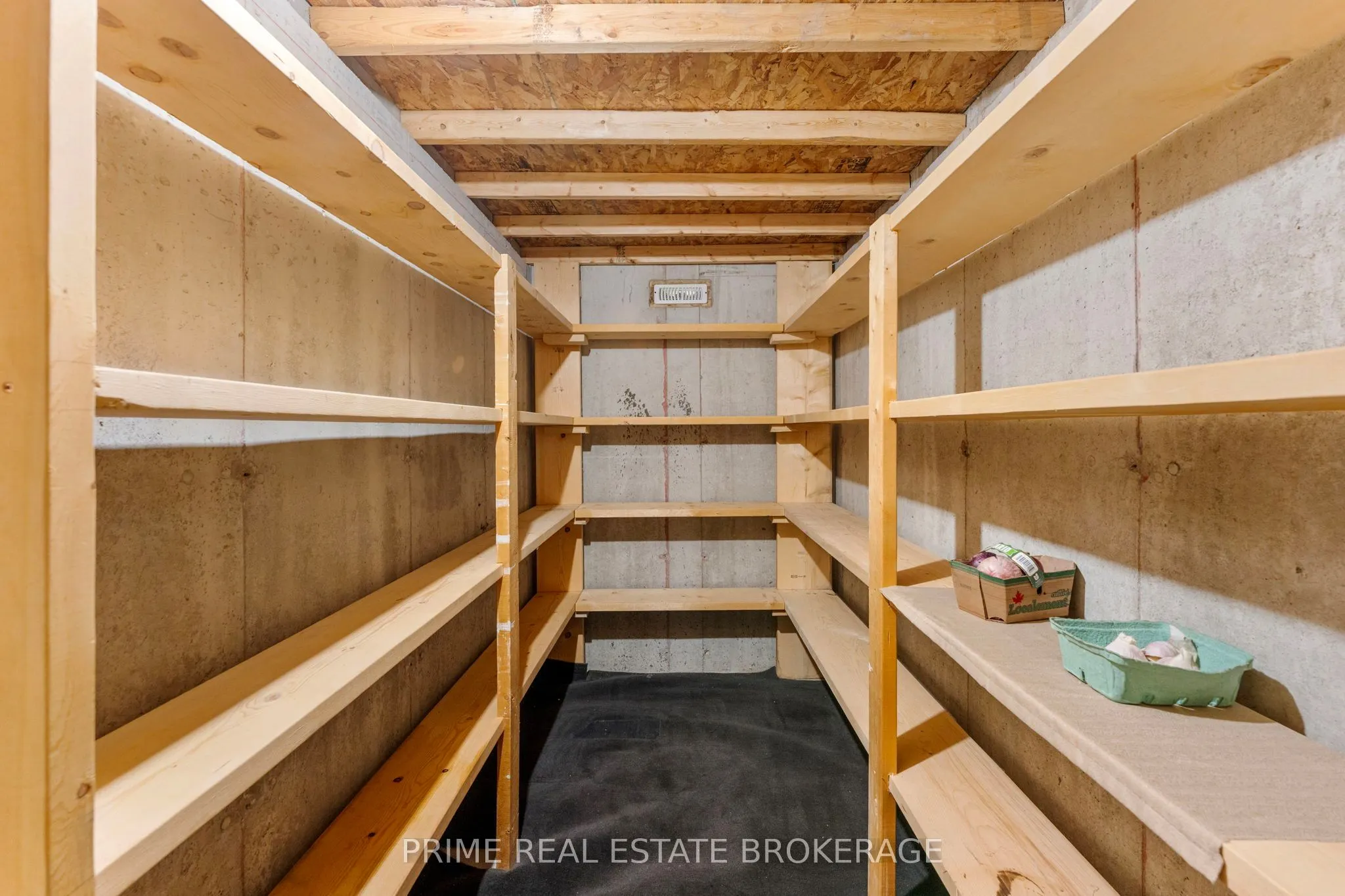 95 Boyd Boulevard
