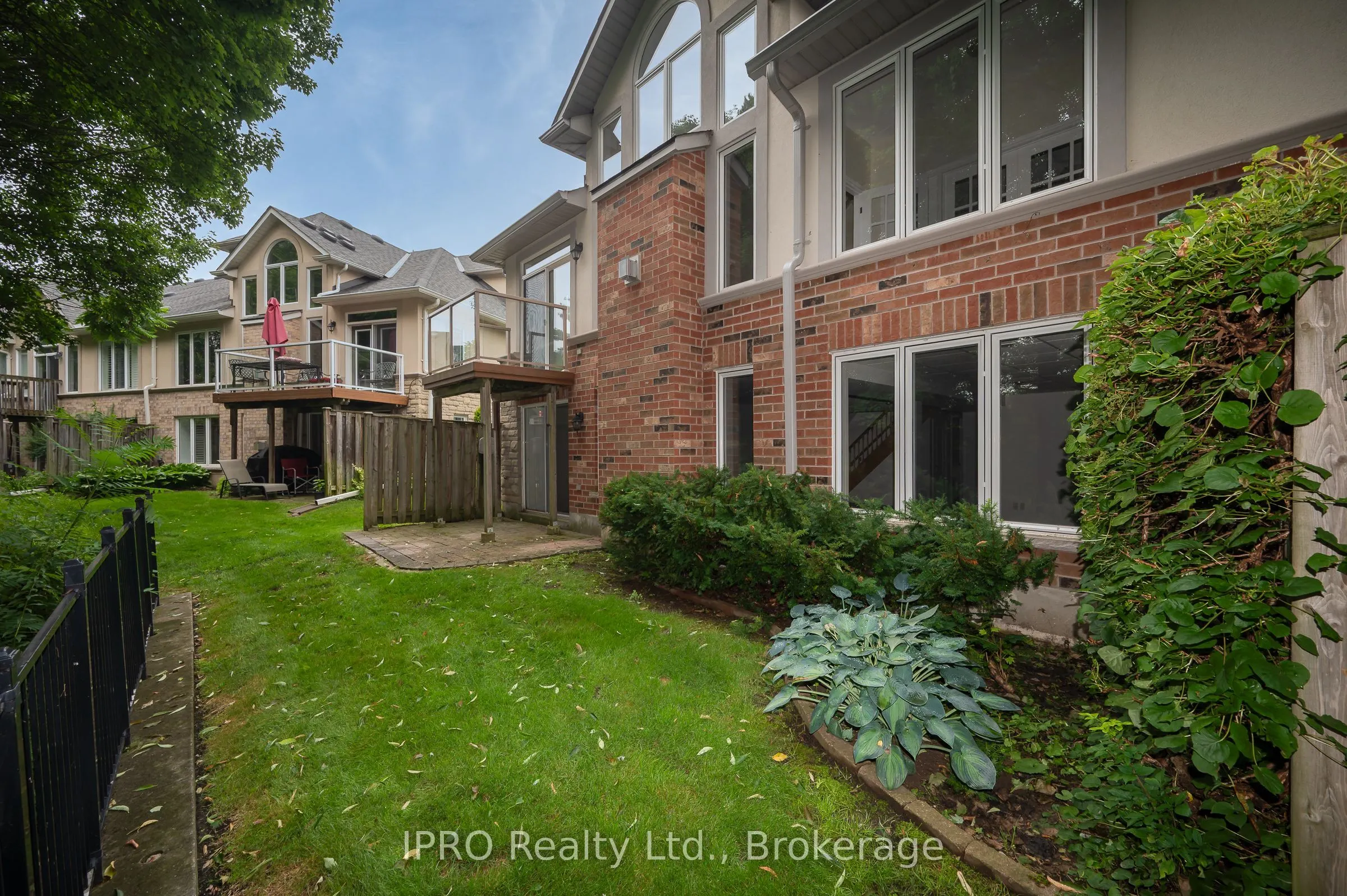 40 Wesleyan Court, #45