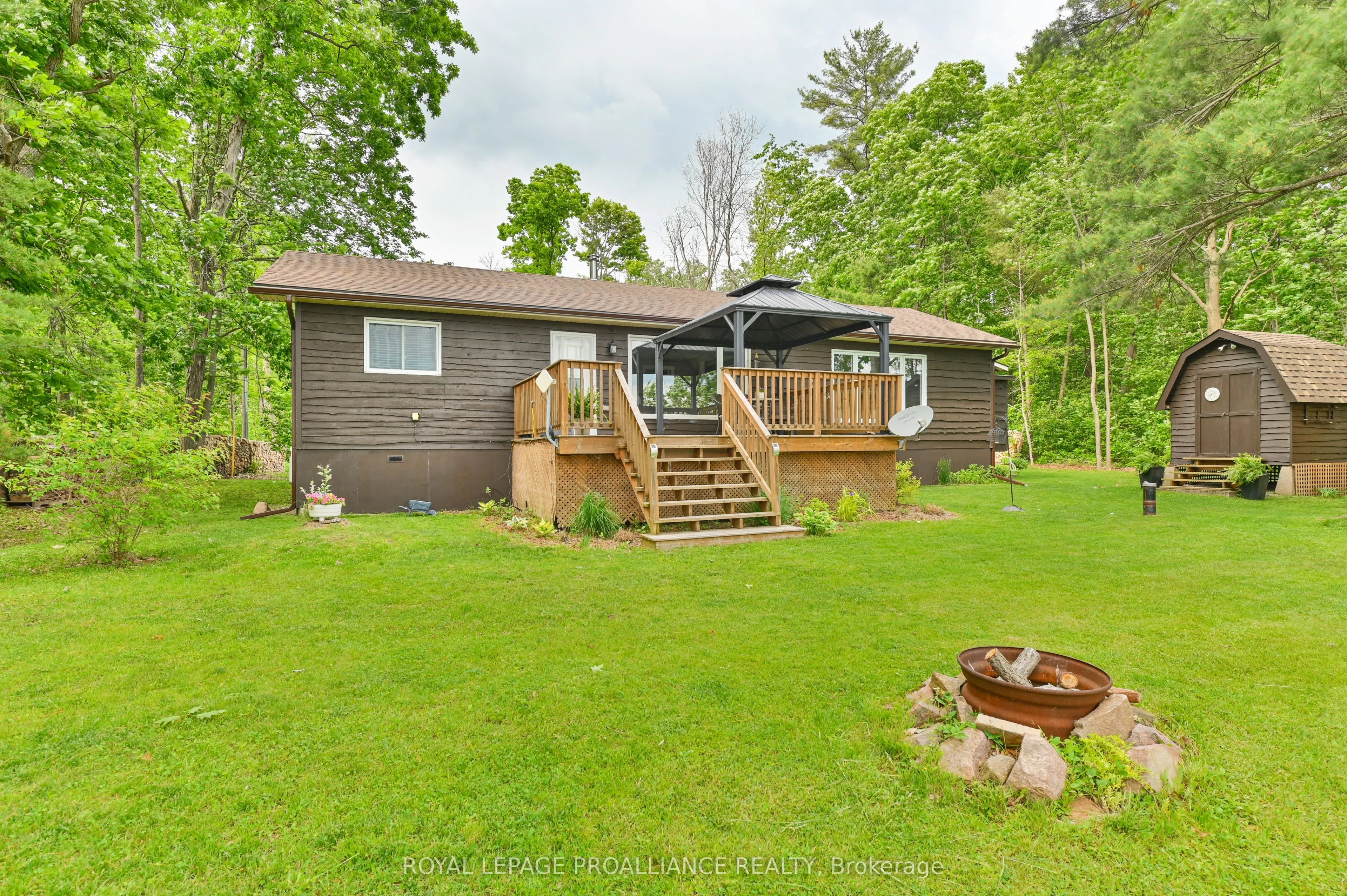 304 Lakeview Lane