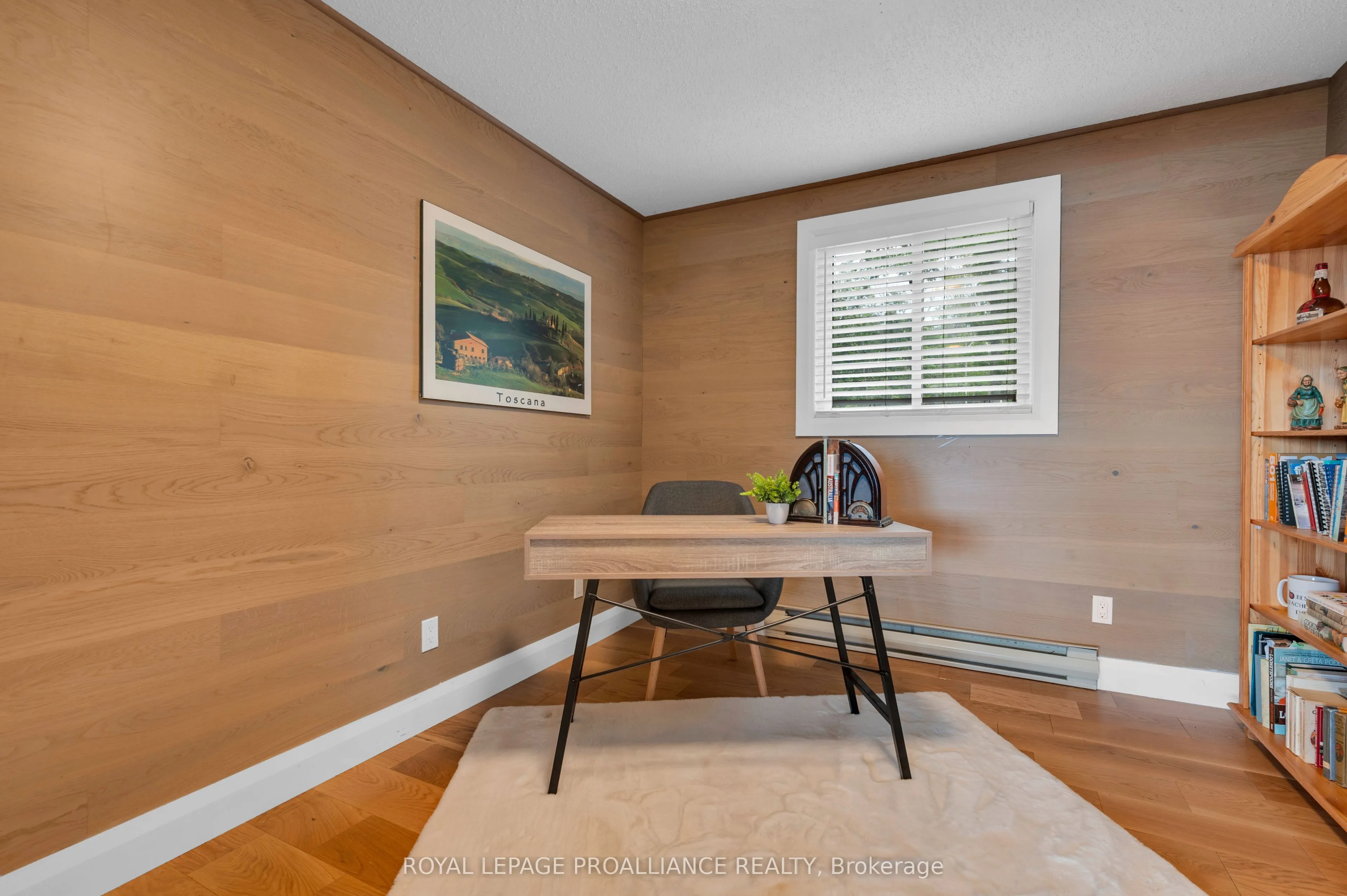 304 Lakeview Lane