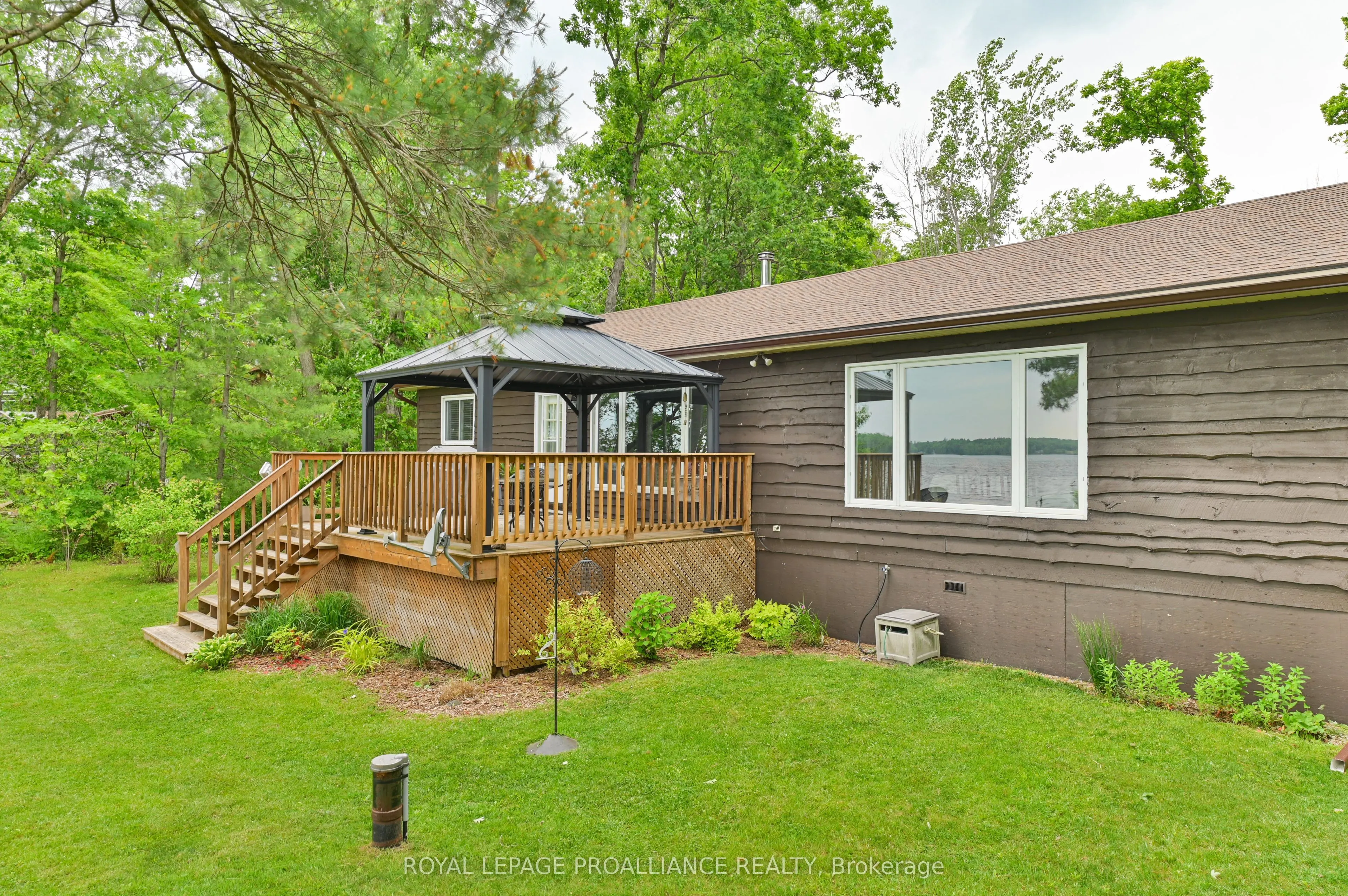 304 Lakeview Lane