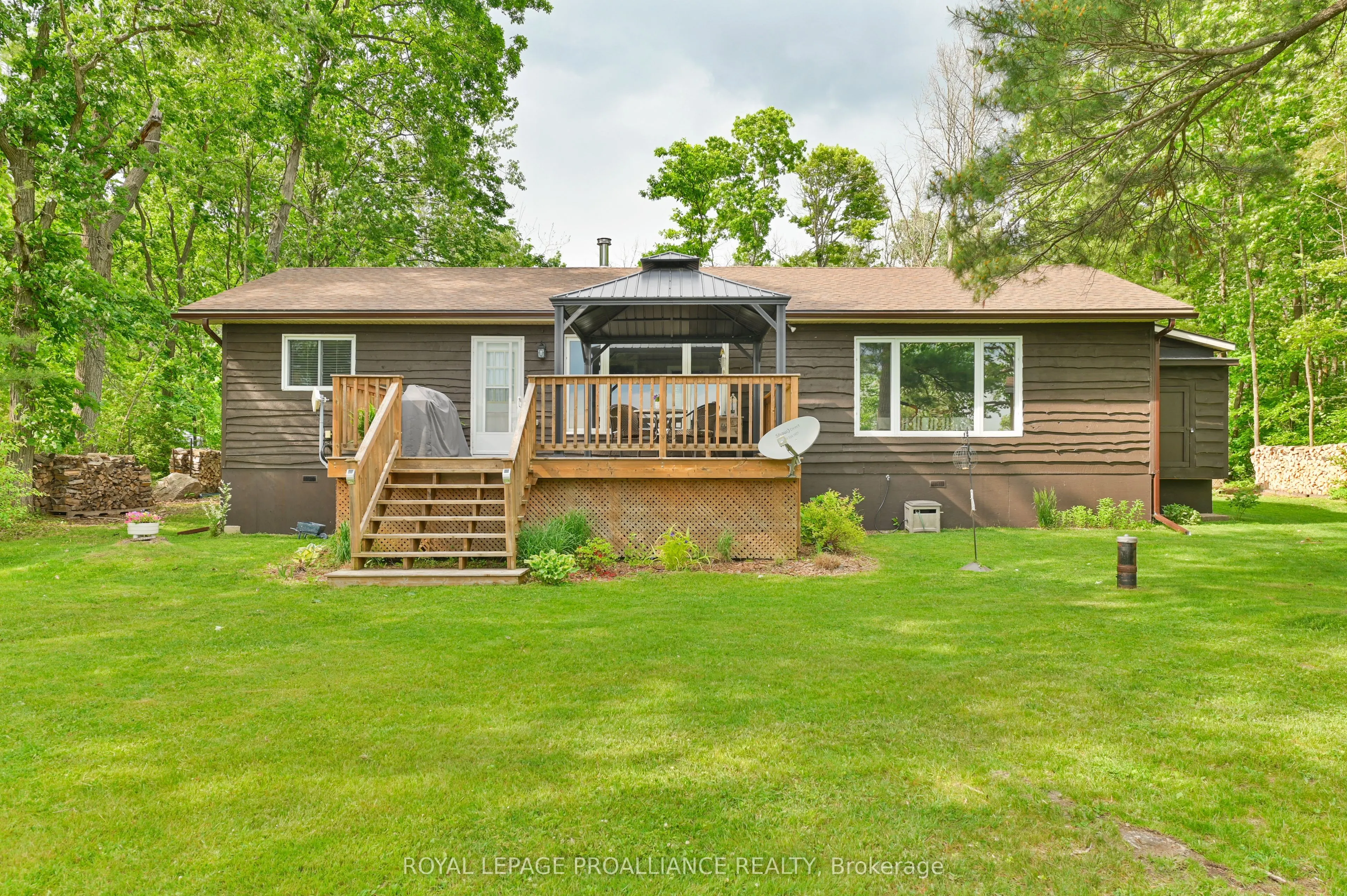 304 Lakeview Lane