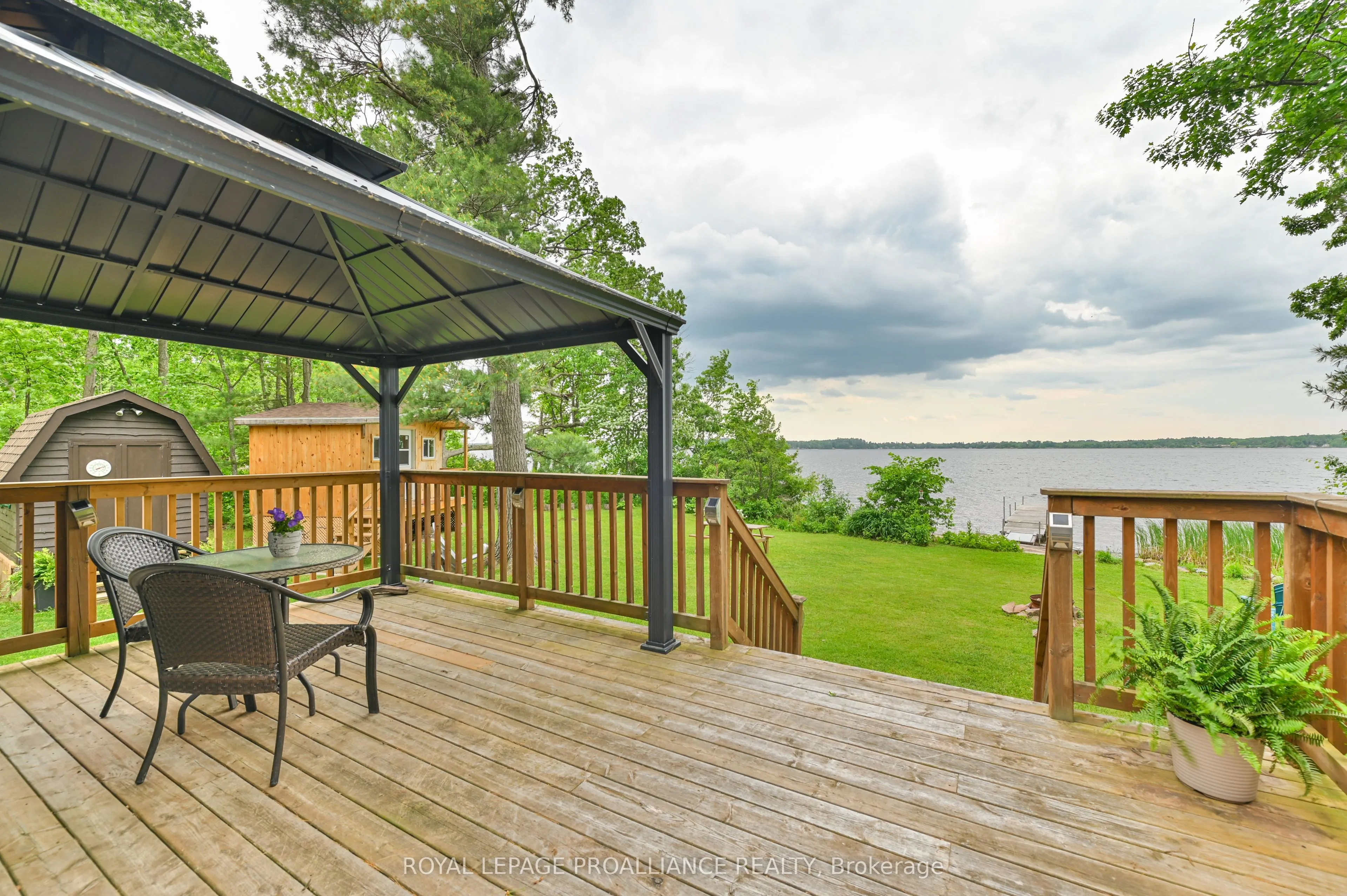 304 Lakeview Lane