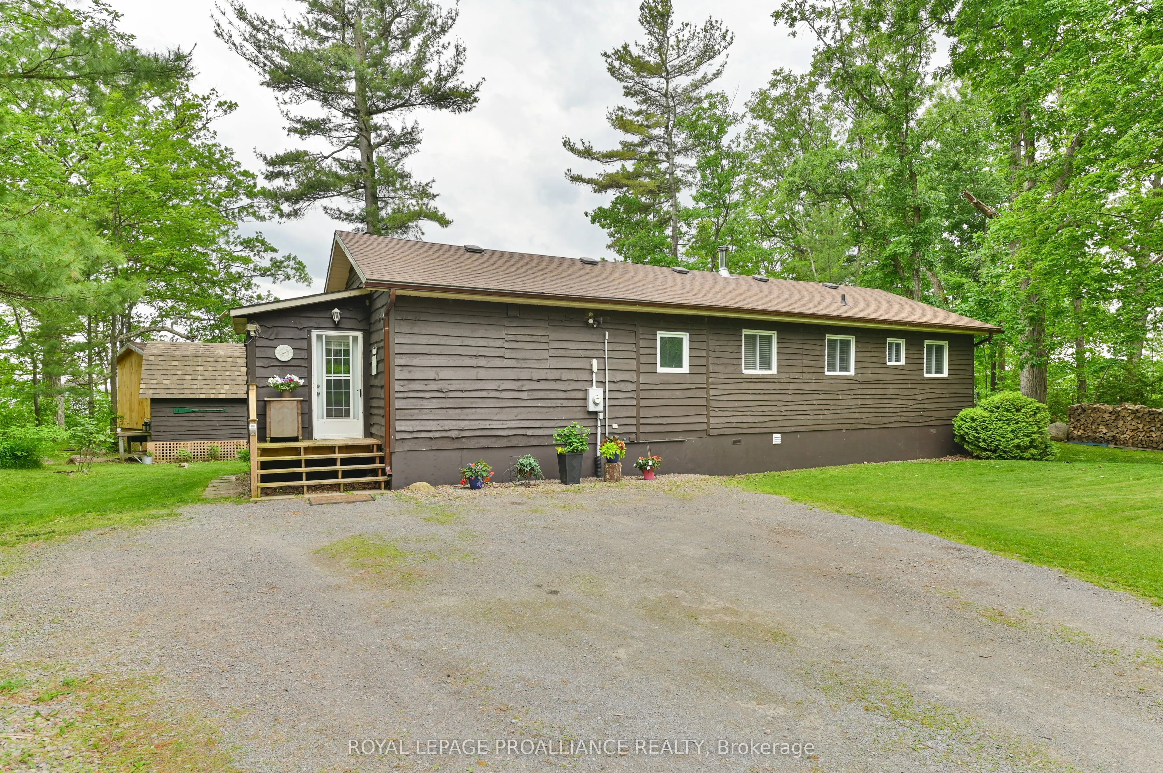 304 Lakeview Lane