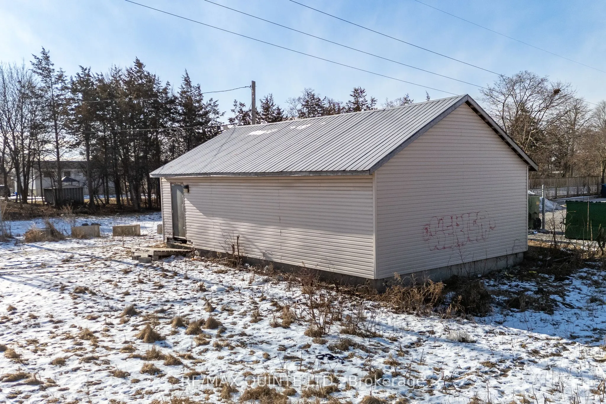 5 STRATTON Drive