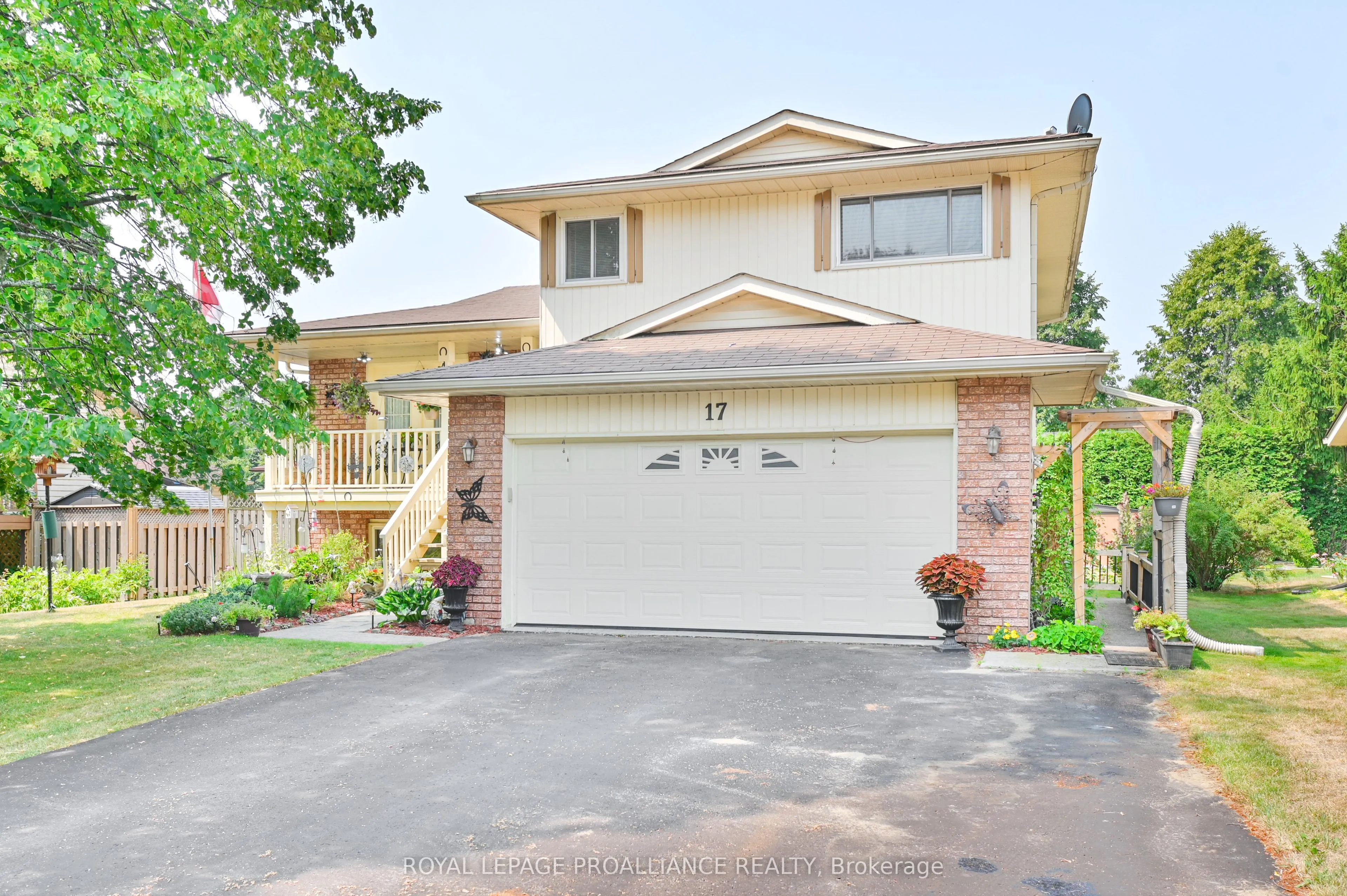 17 Huron Drive