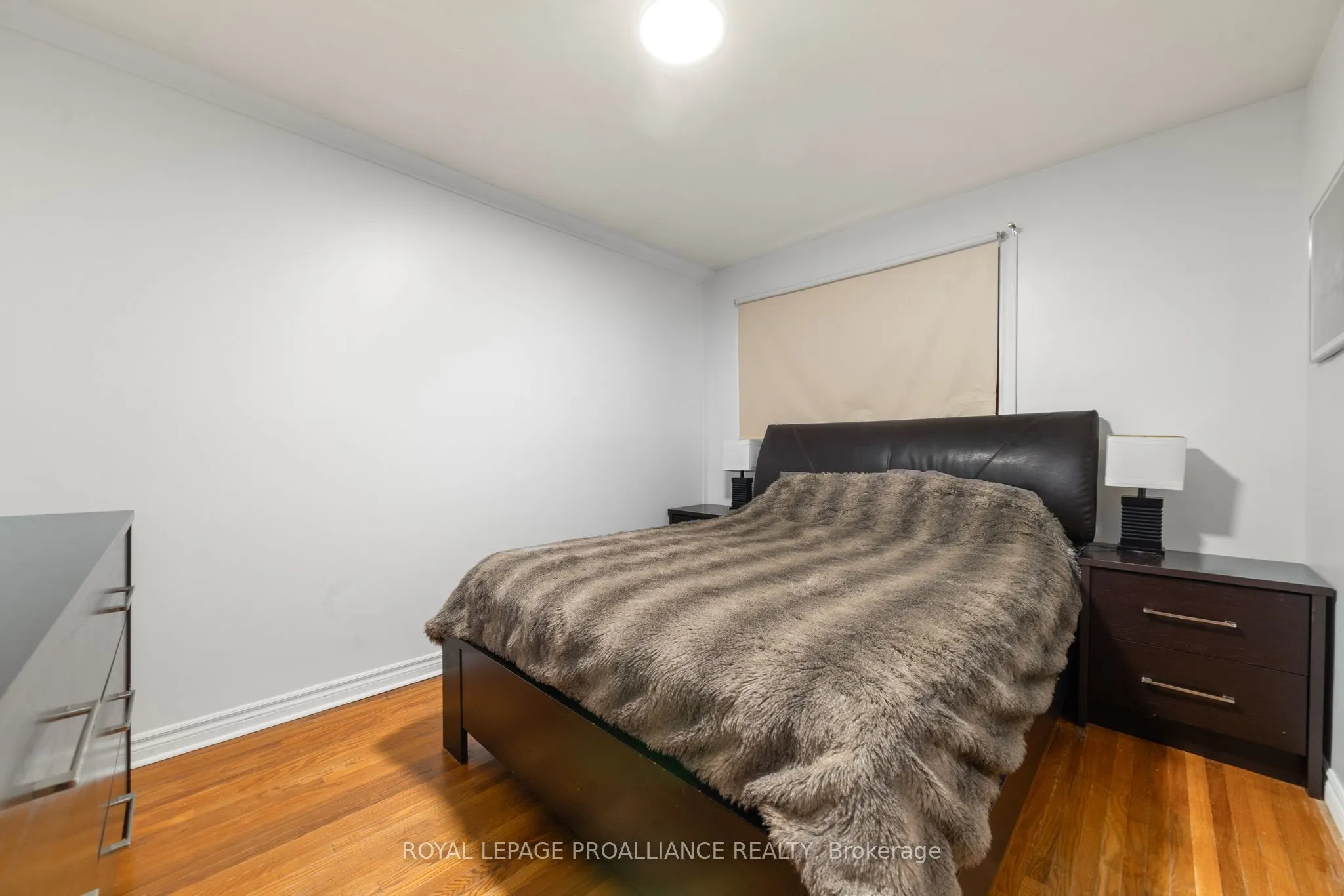 206 ELMWOOD Drive
