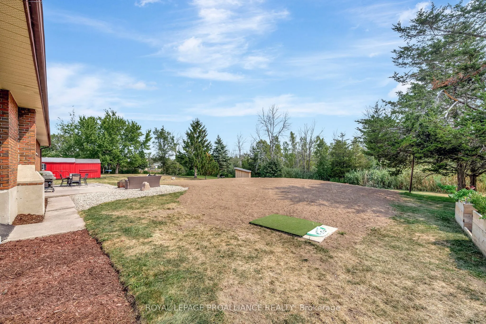 206 ELMWOOD Drive
