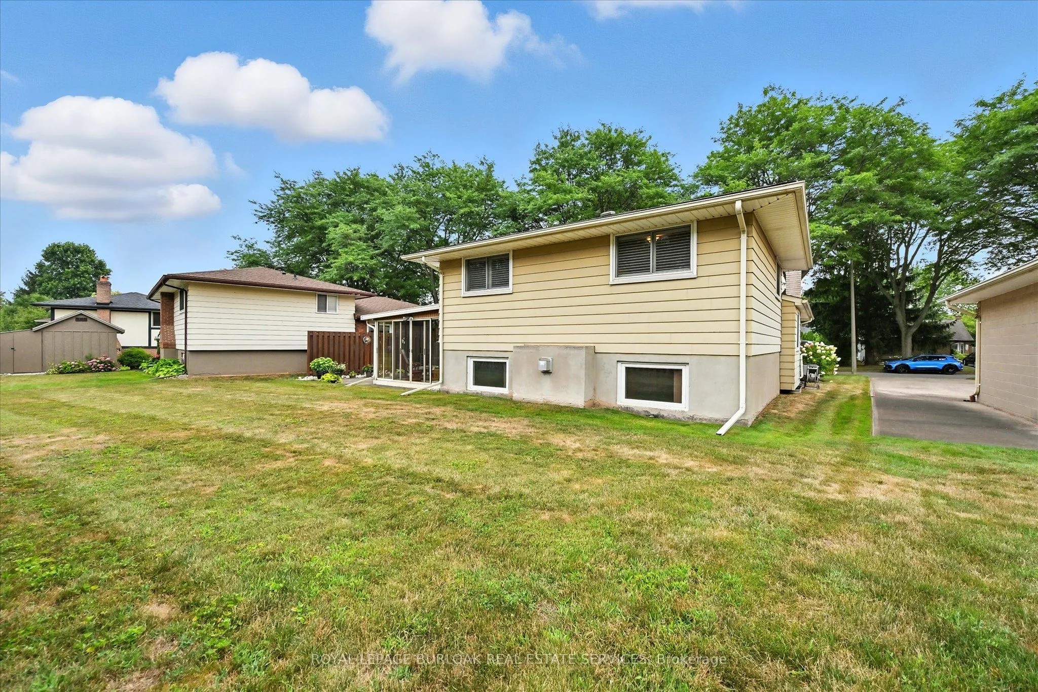 5937 Saint Anthony Crescent