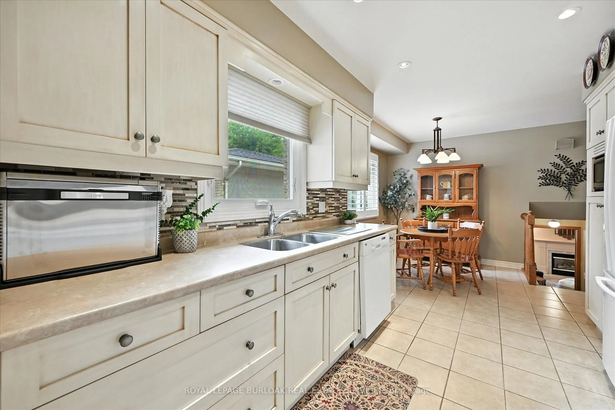 5937 Saint Anthony Crescent