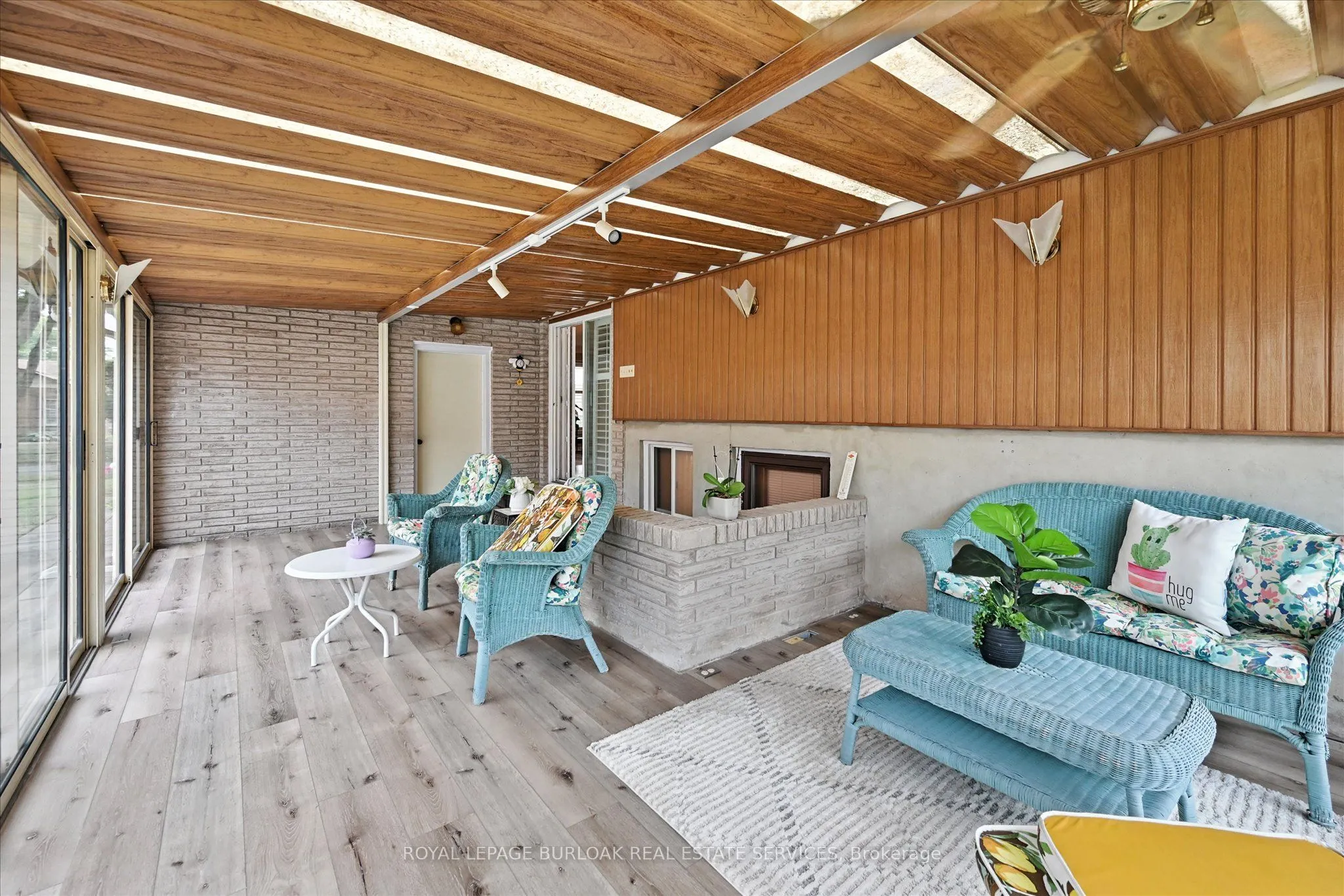5937 Saint Anthony Crescent