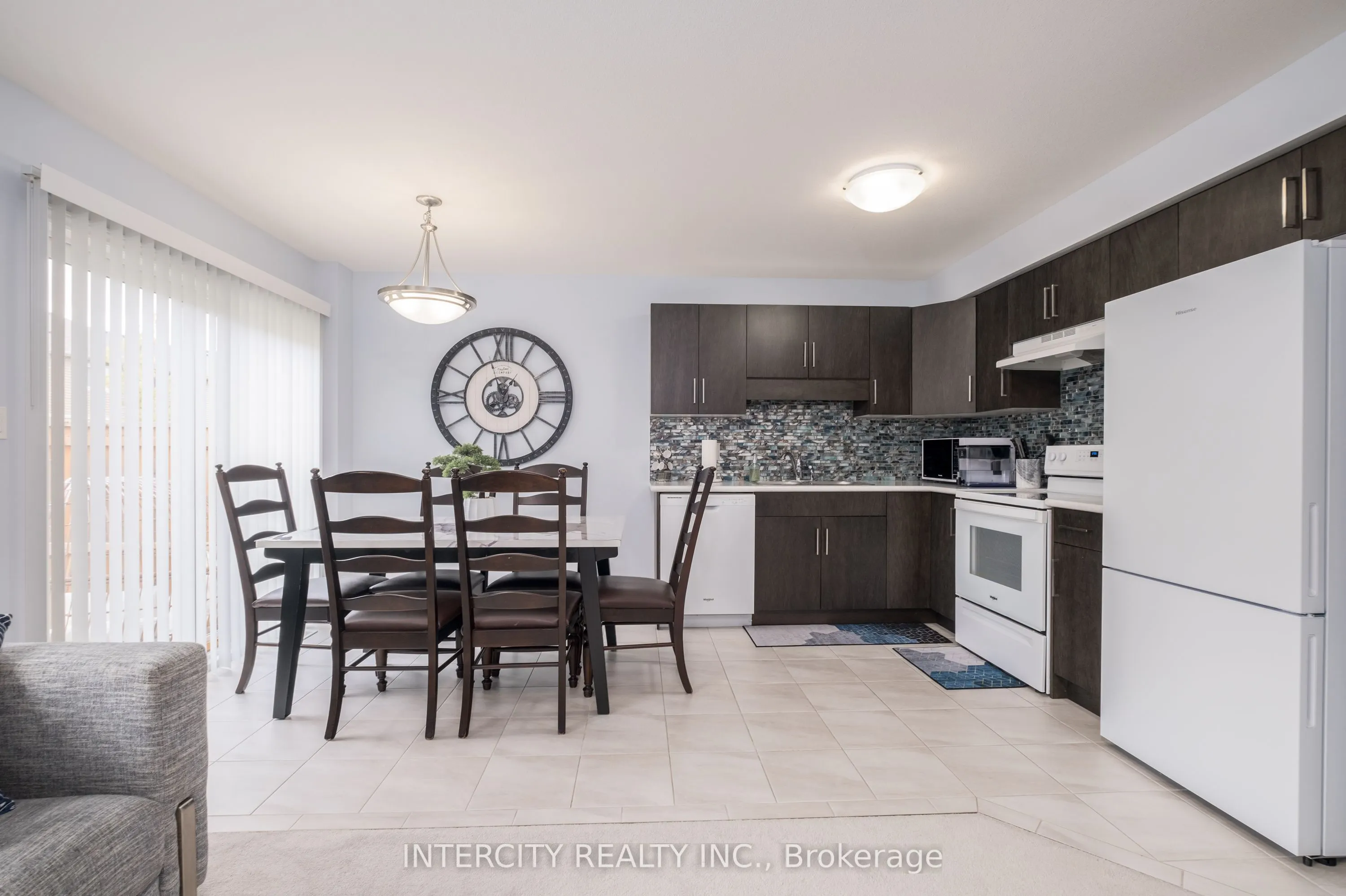 7945 Oldfield Road, #13