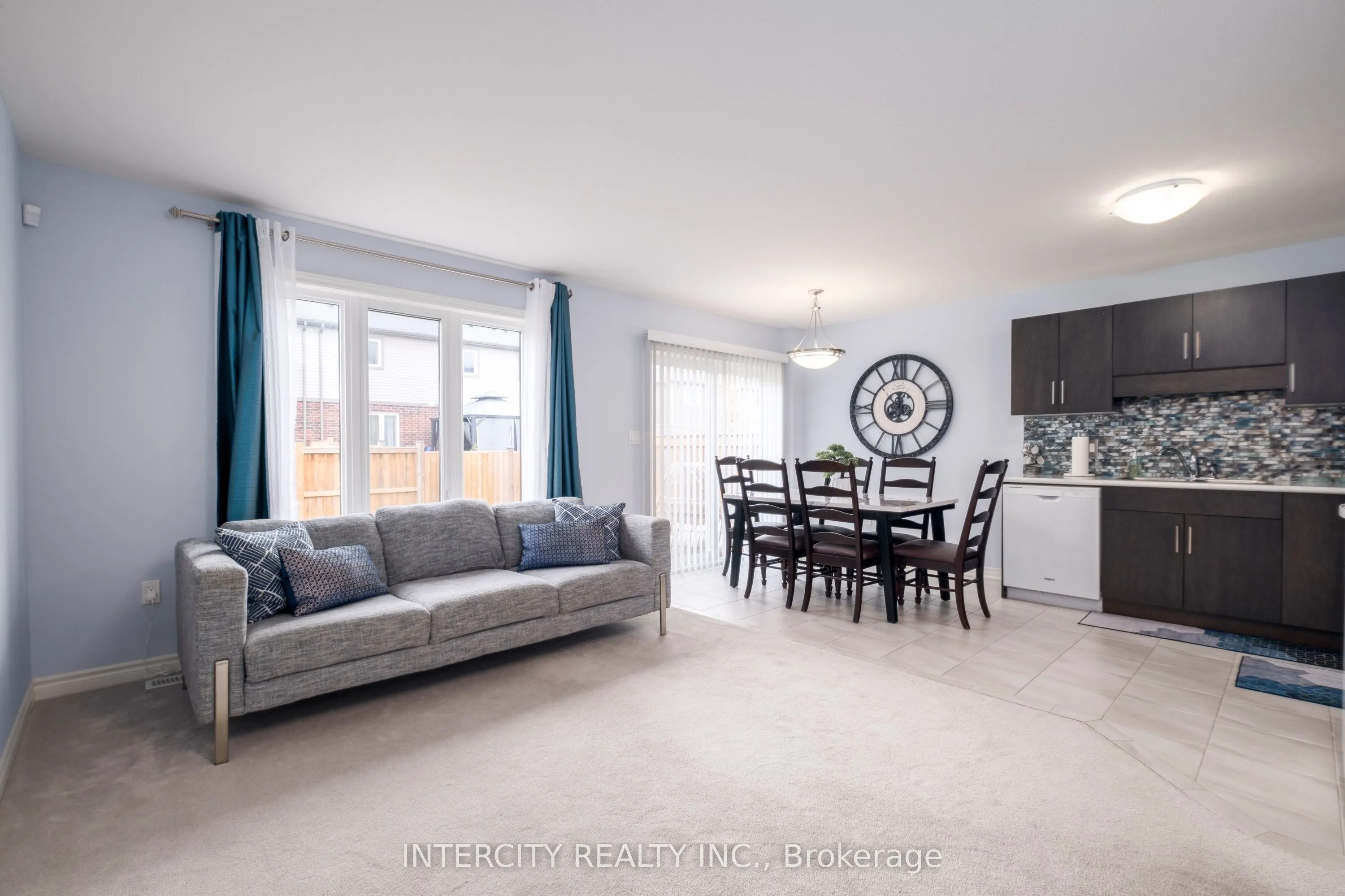 7945 Oldfield Road, #13