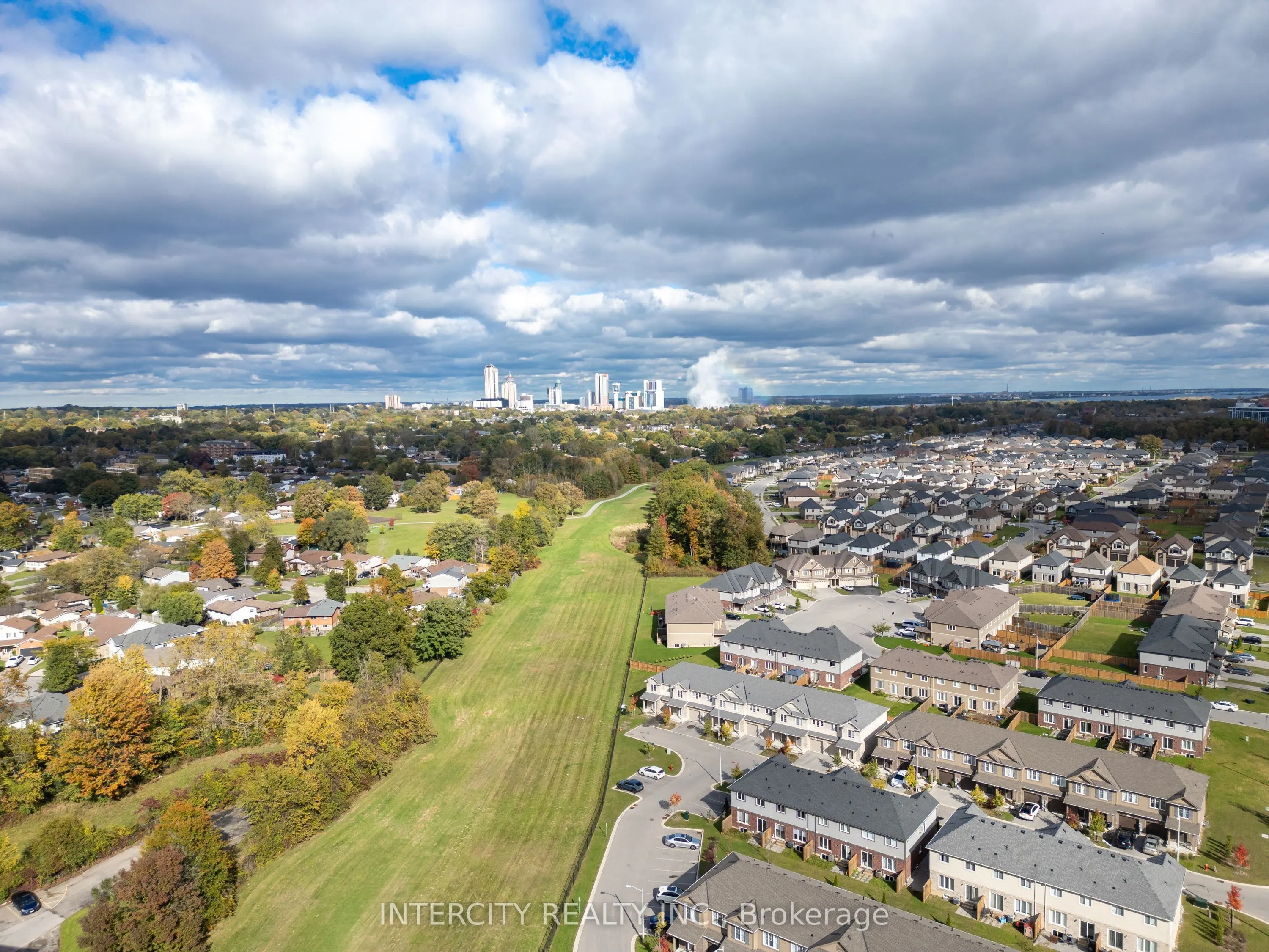 7945 Oldfield Road, #13