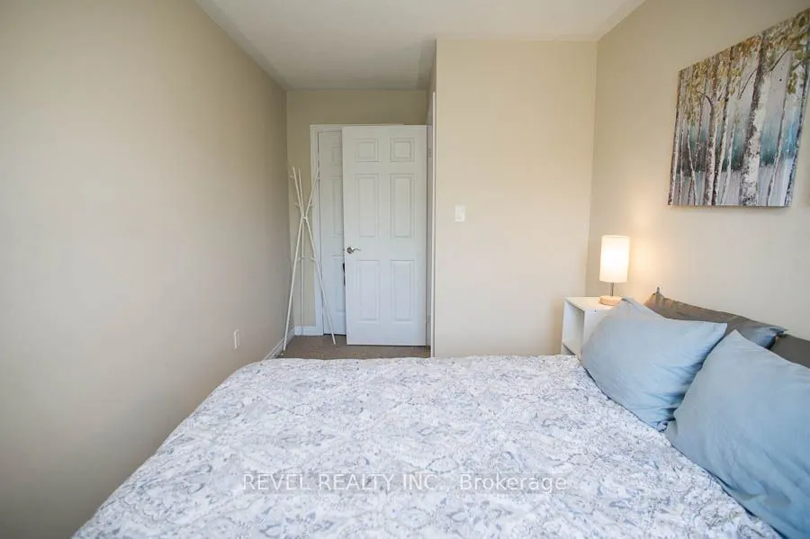 20 McConkey Crescent, #115