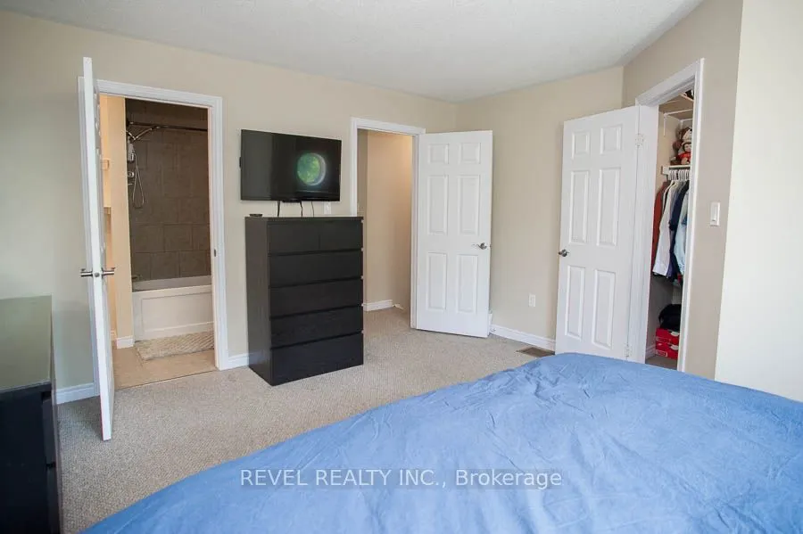 20 McConkey Crescent, #115