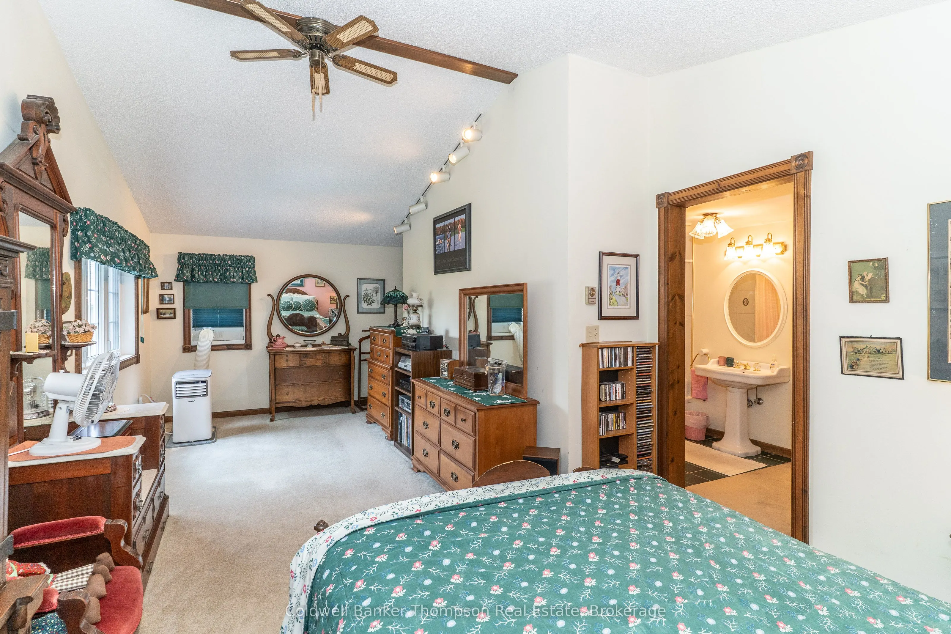 3 Cliff Avenue