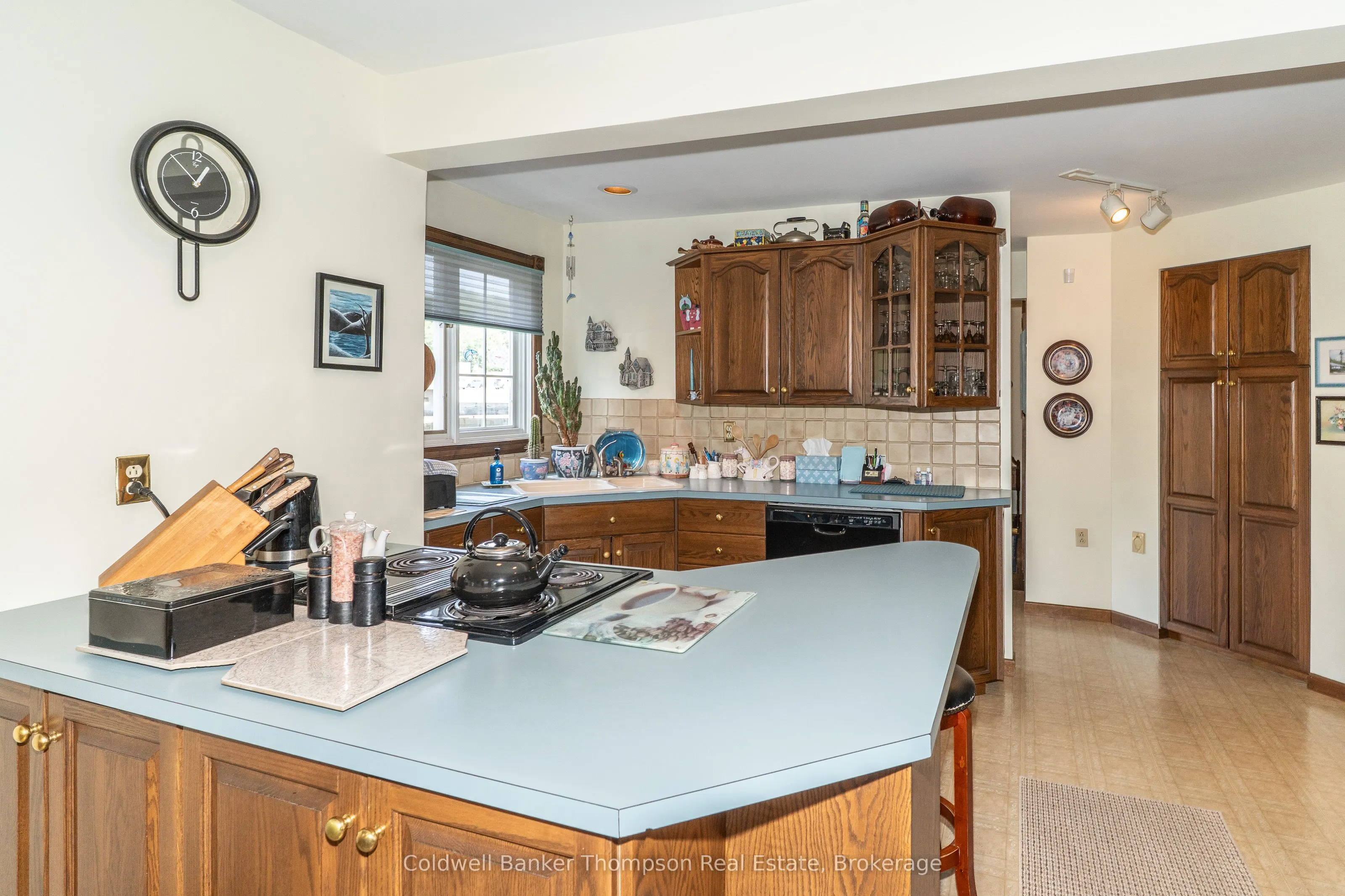 3 Cliff Avenue
