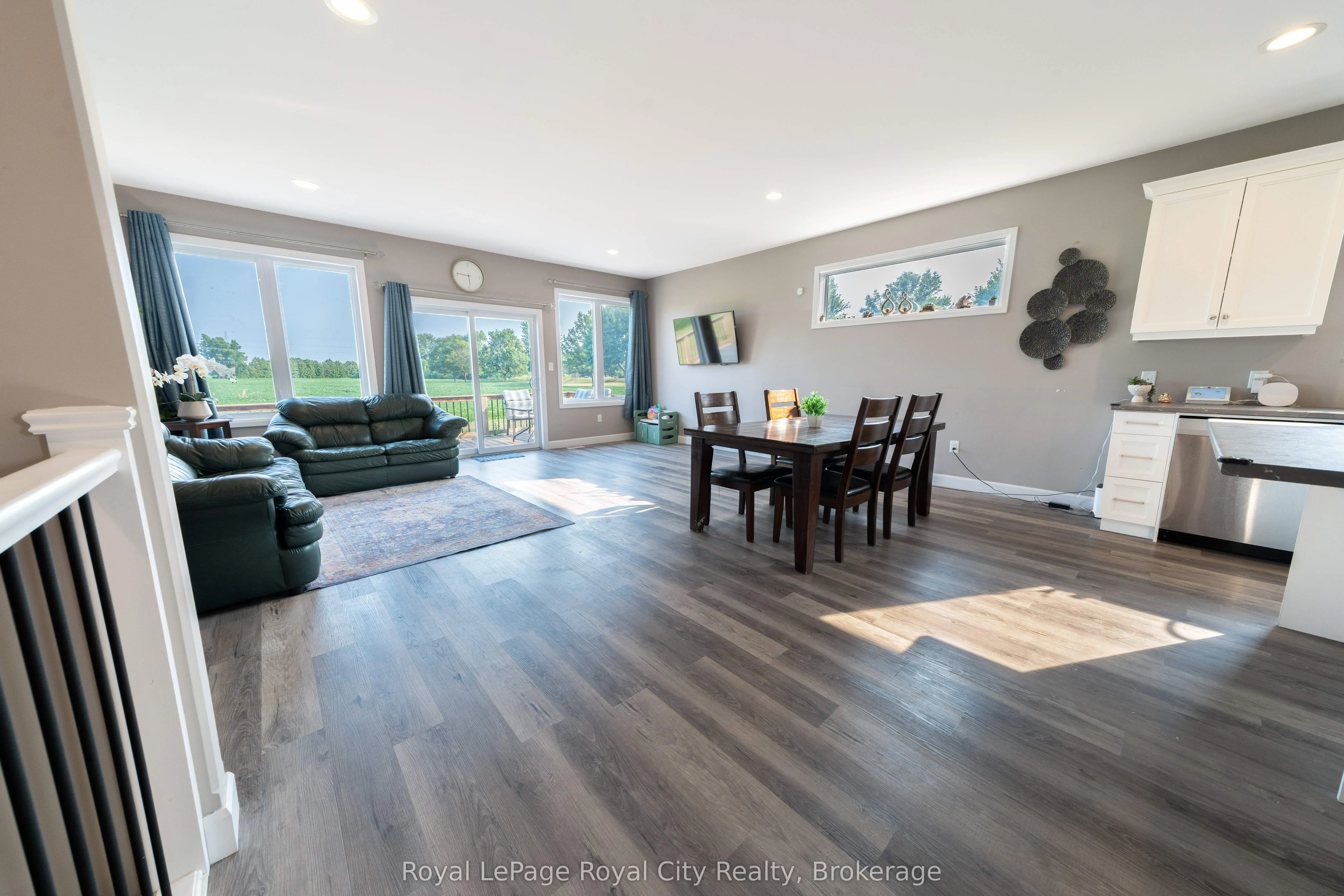 244 Moonstone Crescent