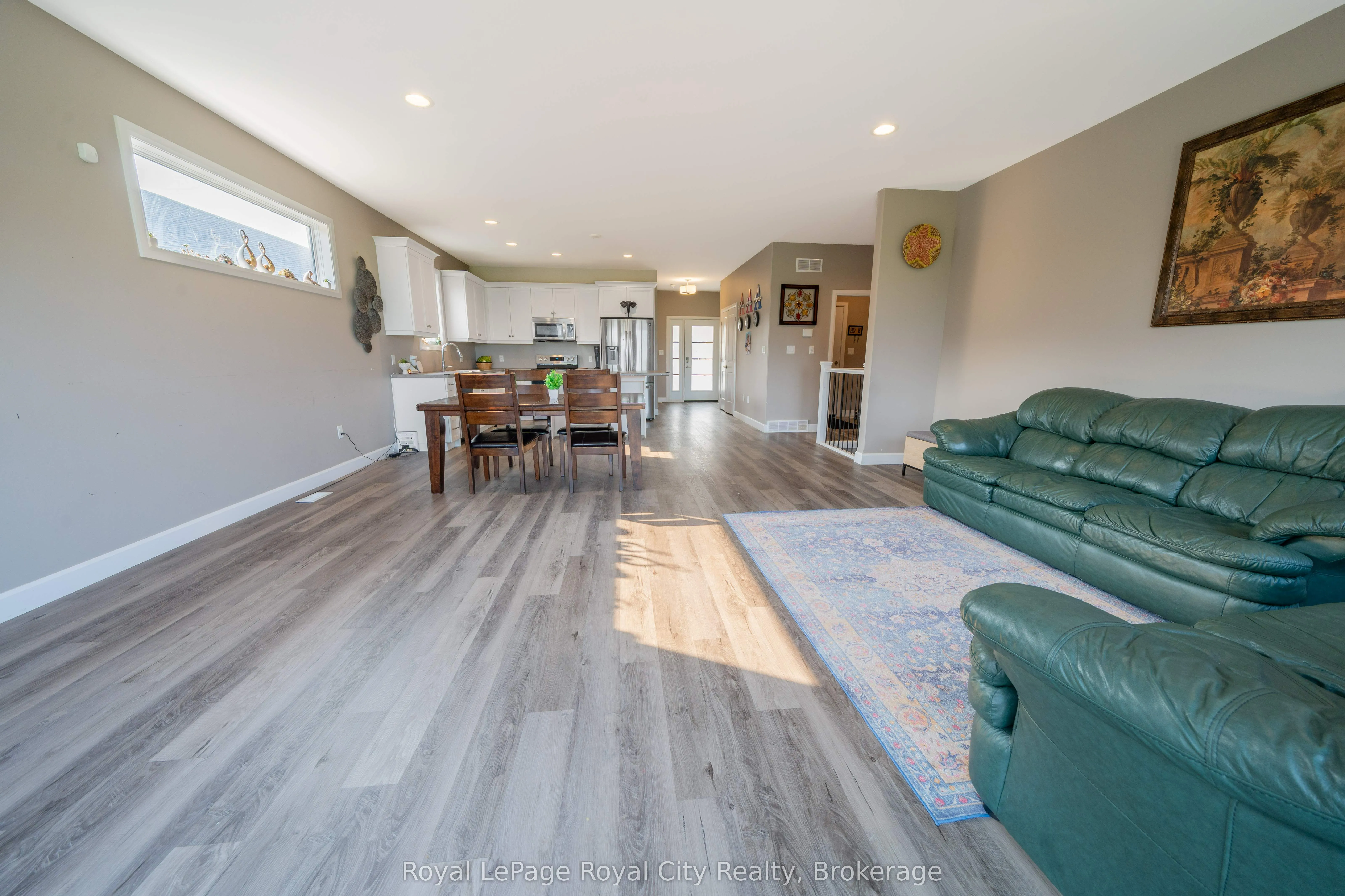 244 Moonstone Crescent