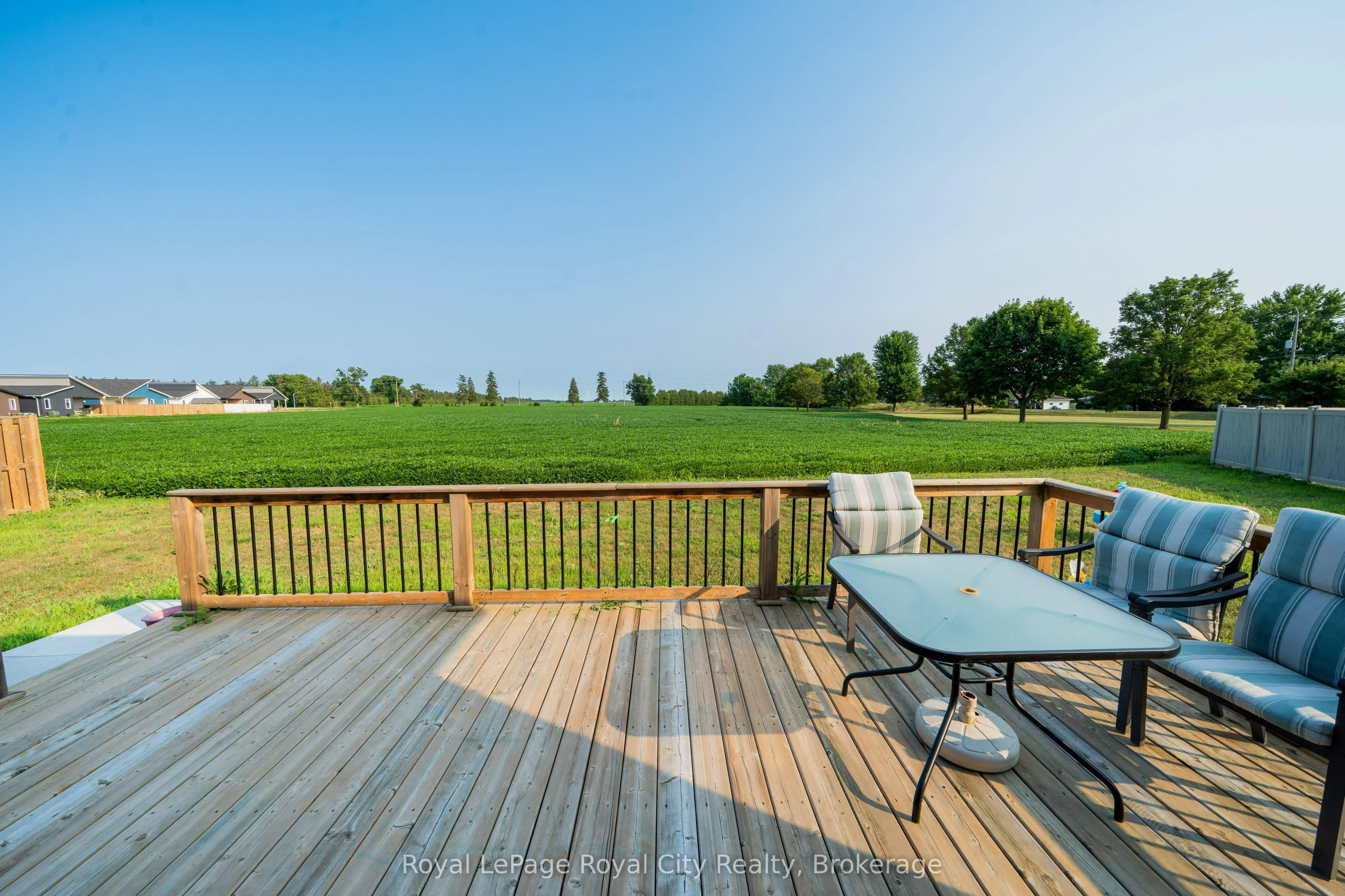 244 Moonstone Crescent