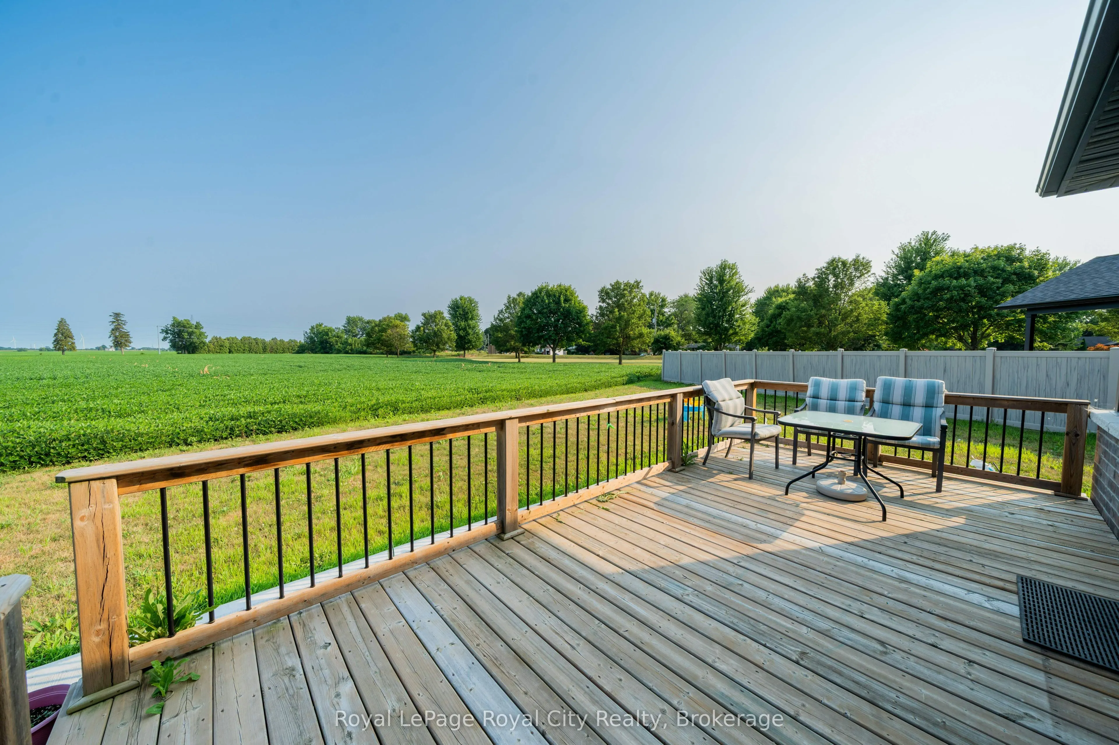 244 Moonstone Crescent