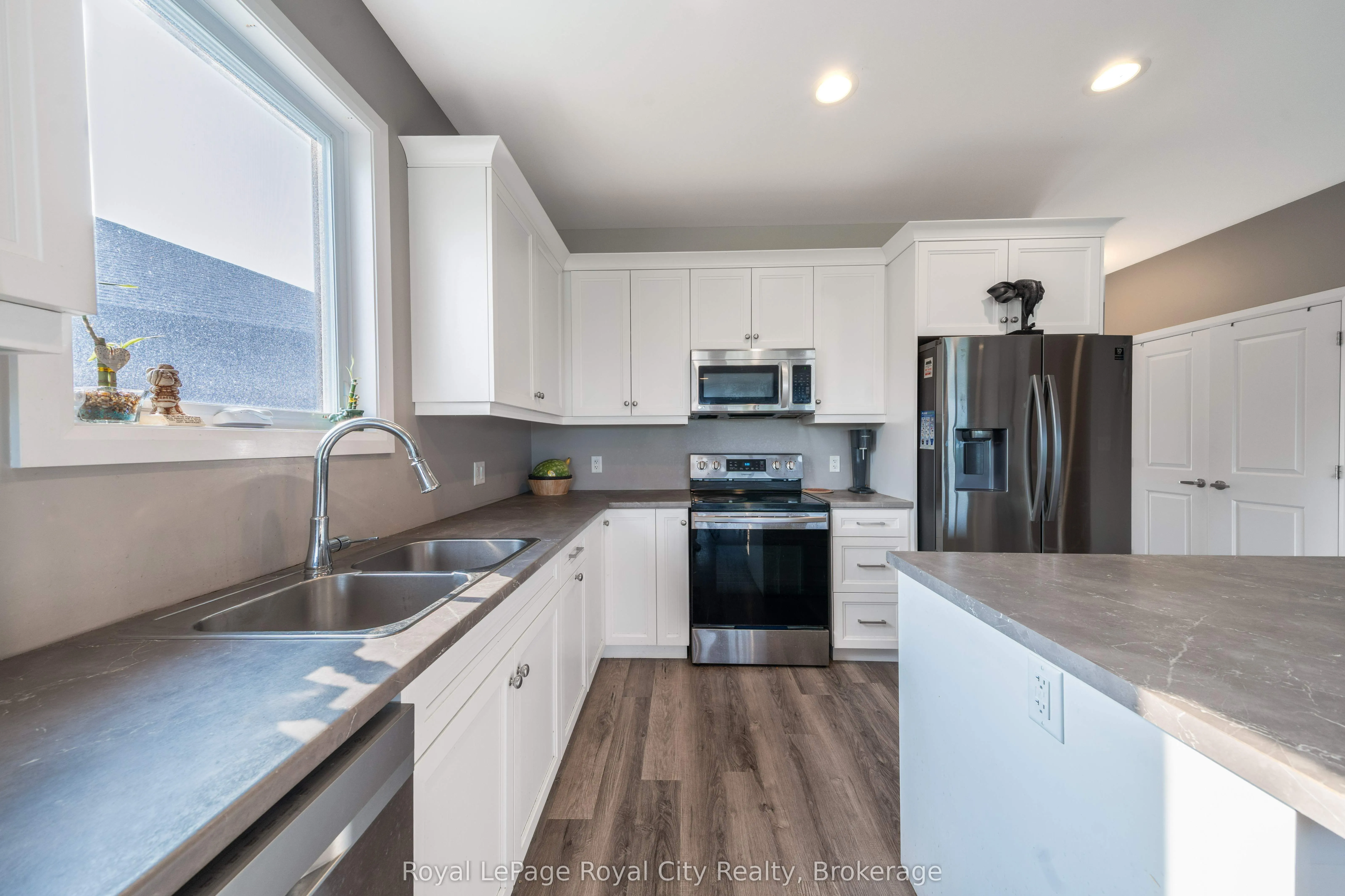 244 Moonstone Crescent
