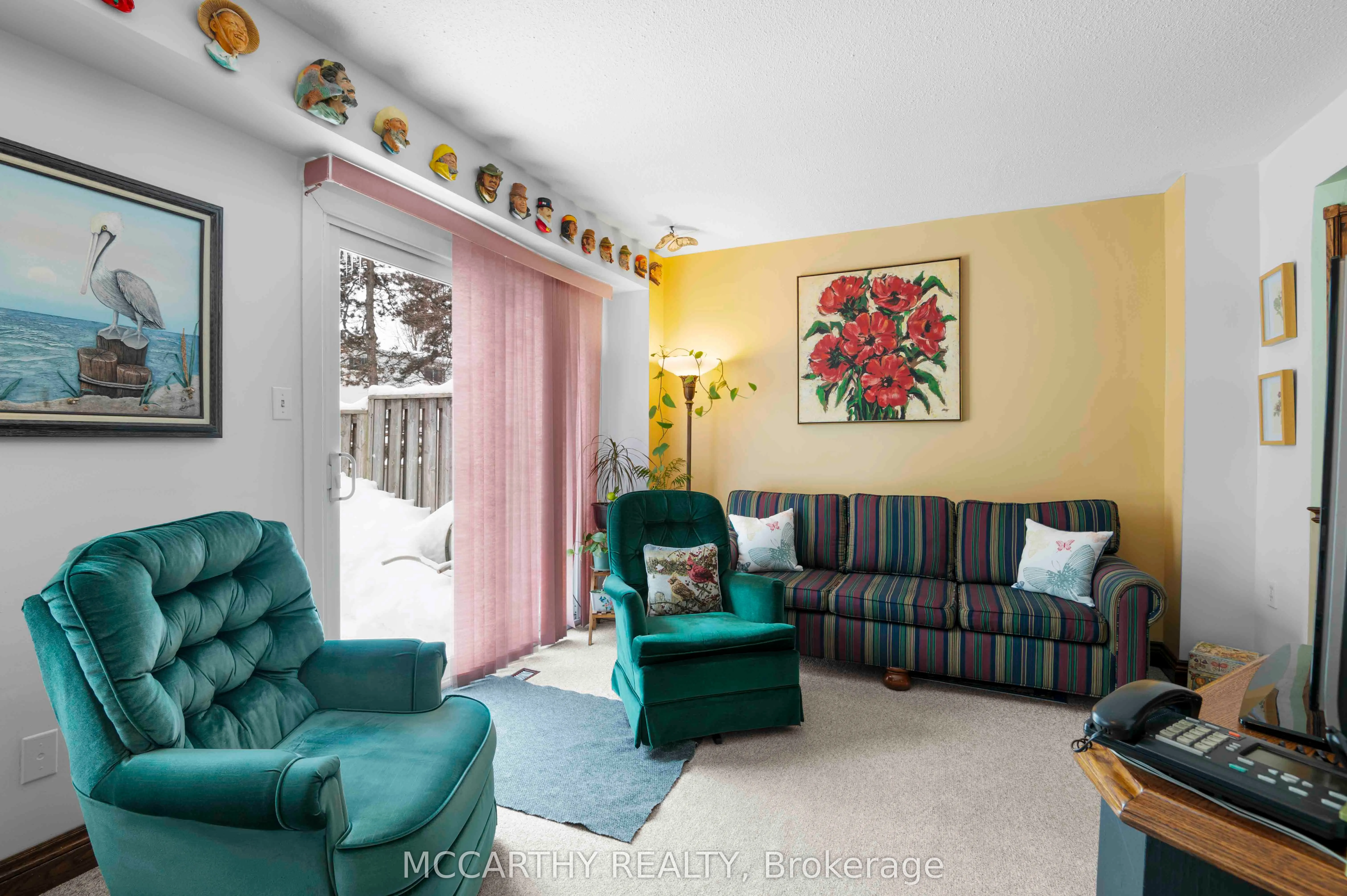 325 William Street, #21