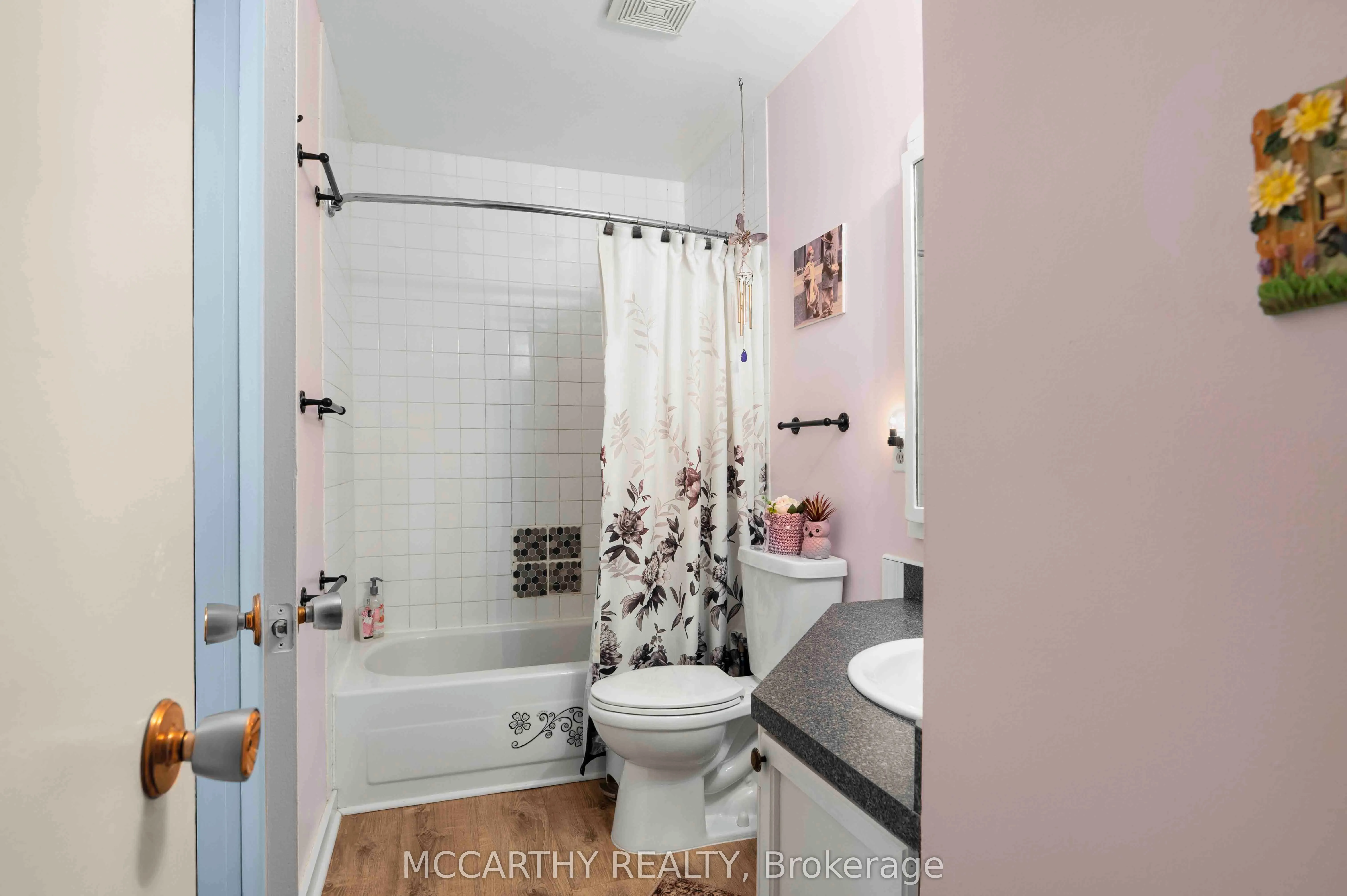 325 William Street, #21