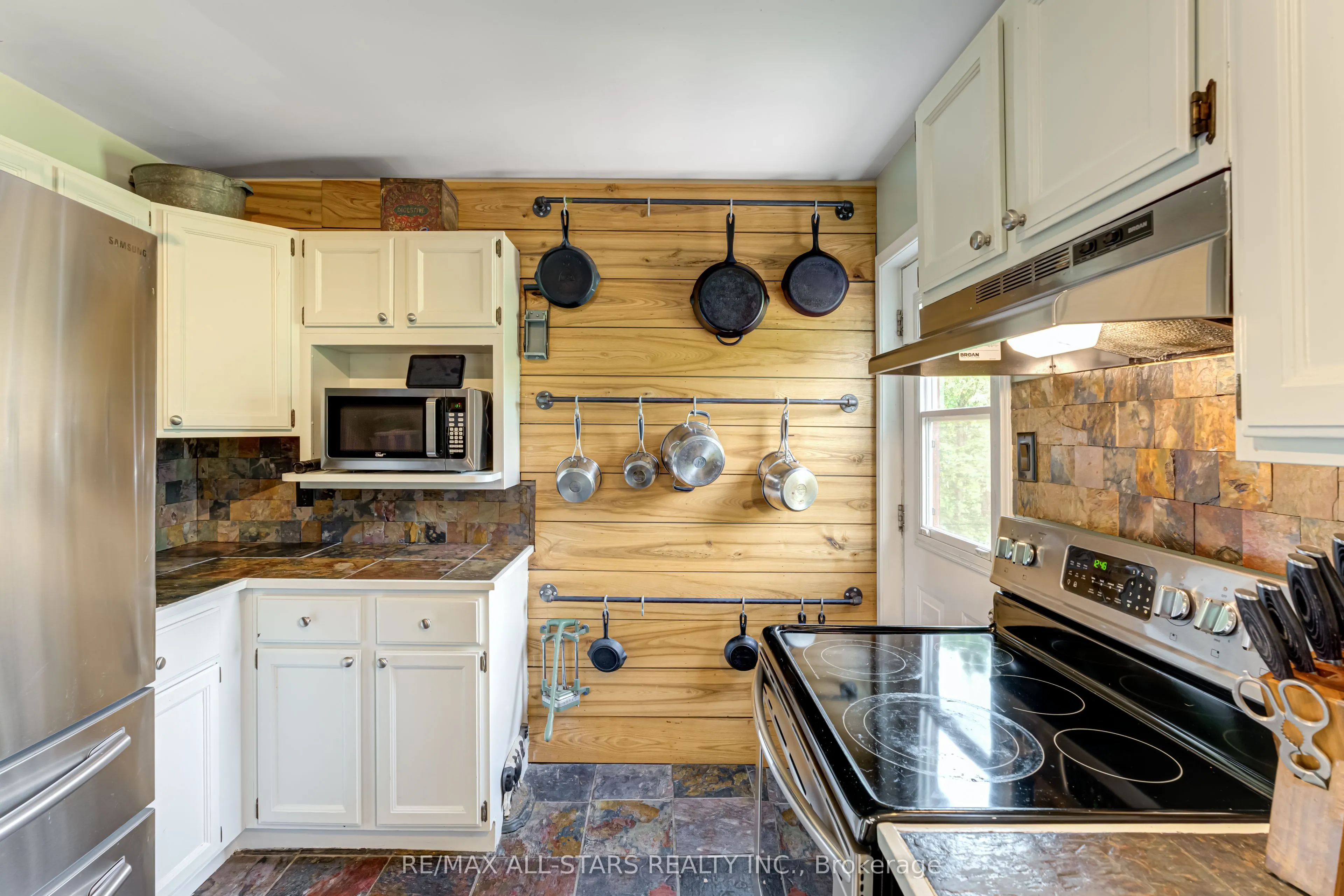1057 BaseLine Road