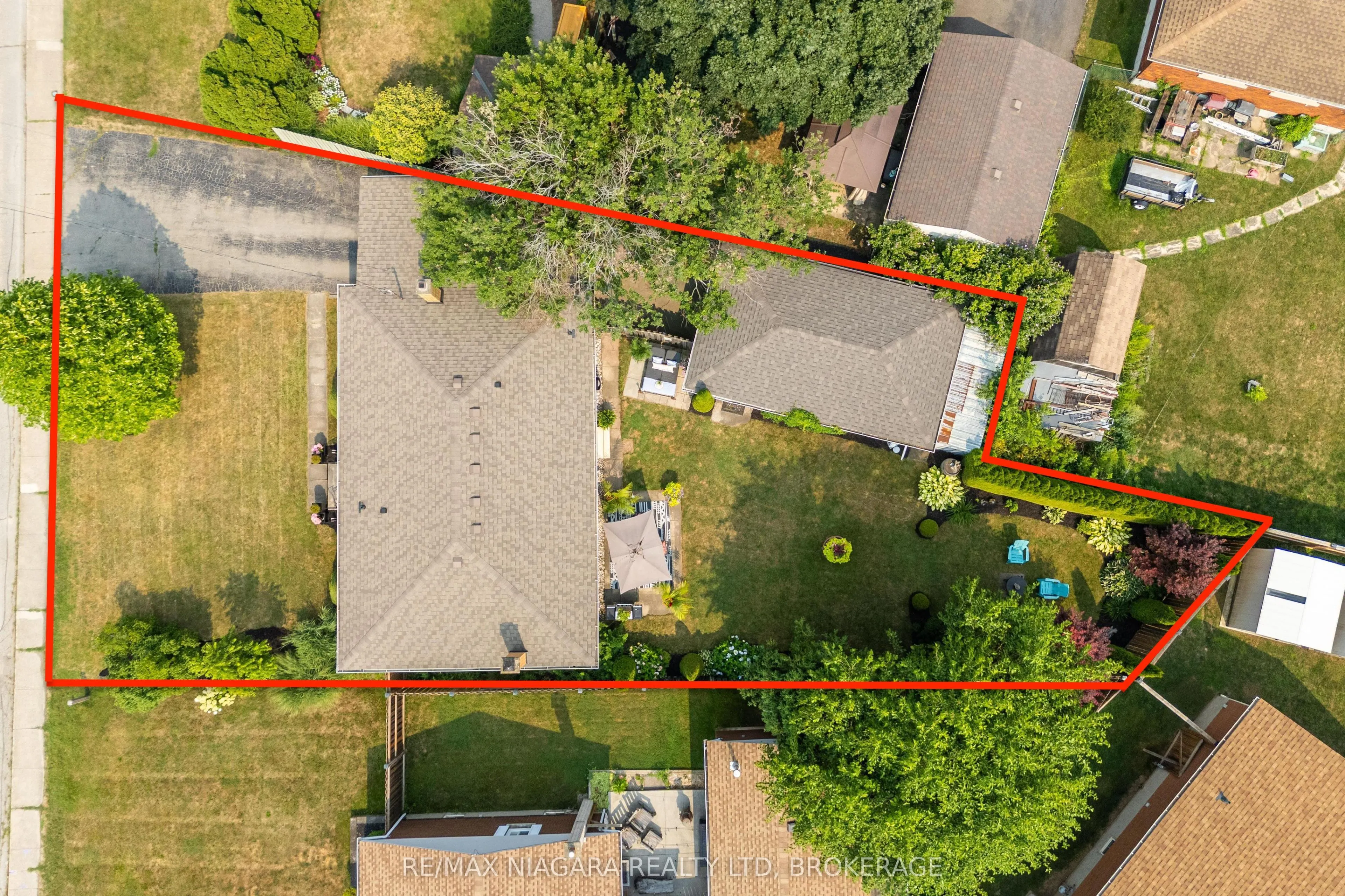 6000 Mayfair Drive