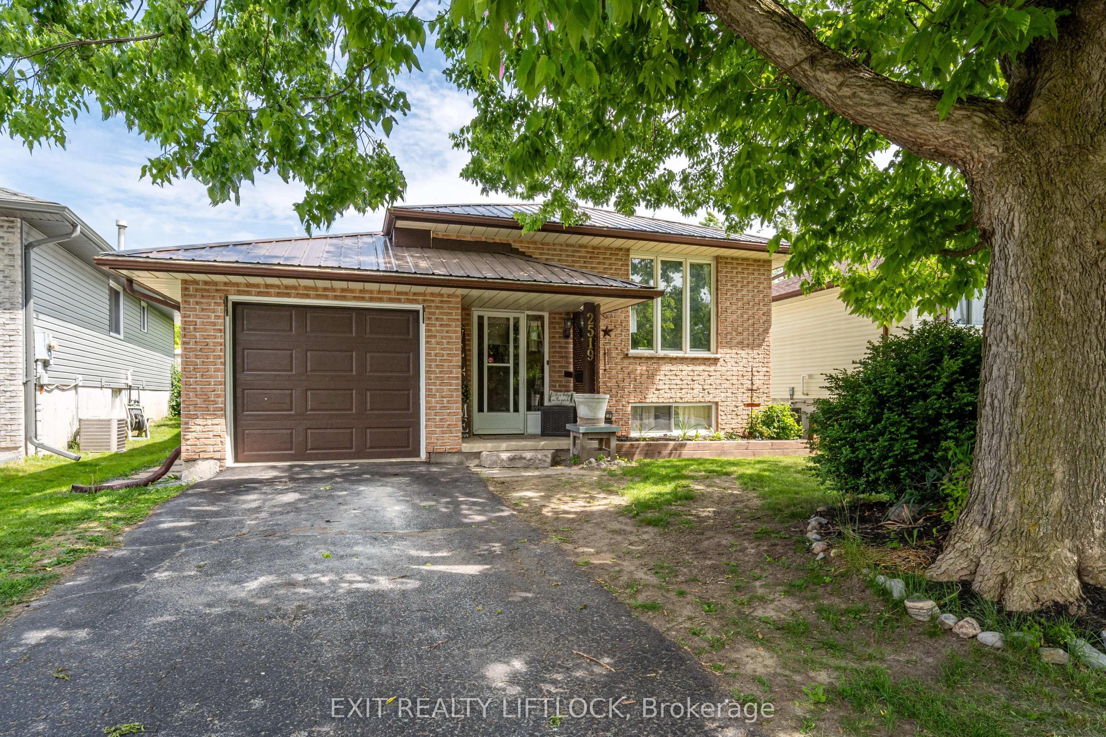 2519 Foxmeadow Road