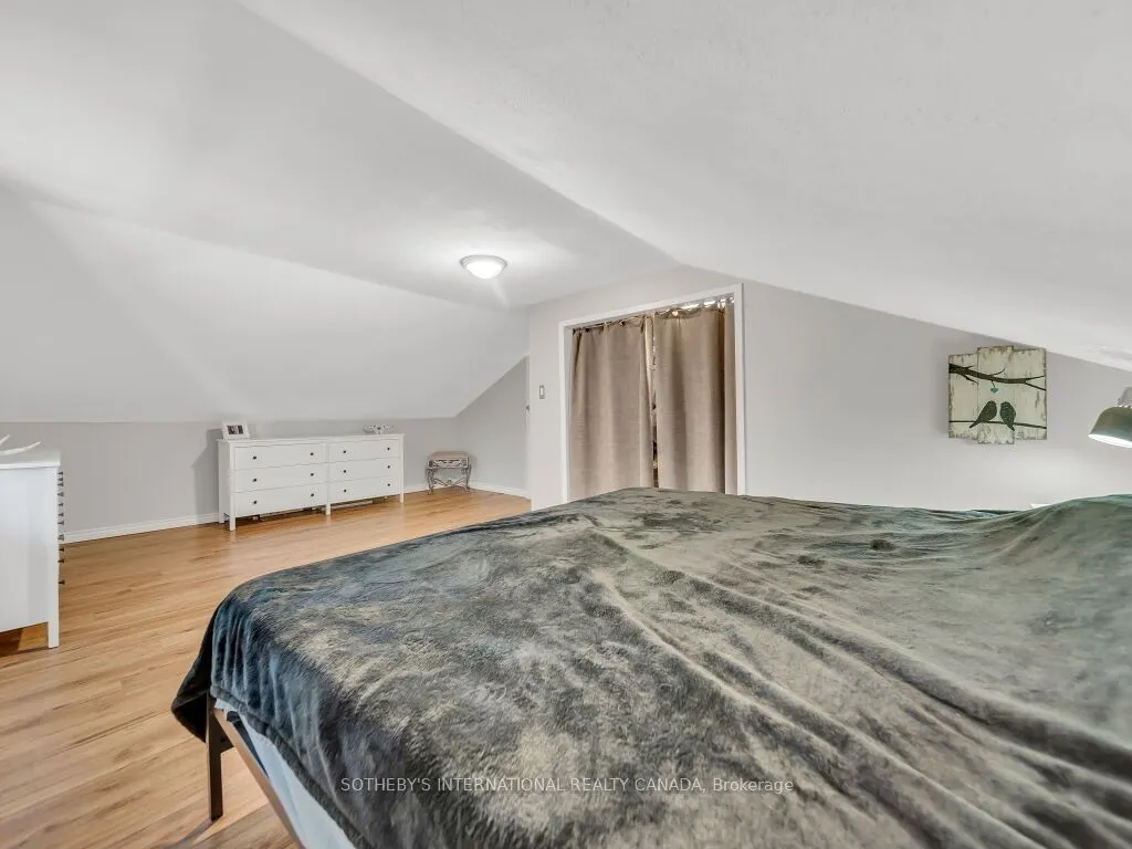 80 Elgin Street N