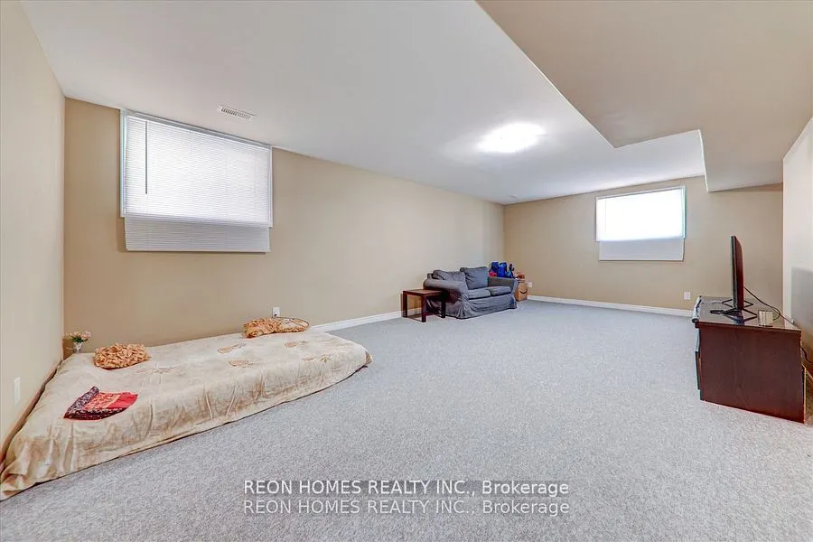 42 York Drive