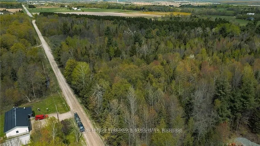 00 Old Mine Road