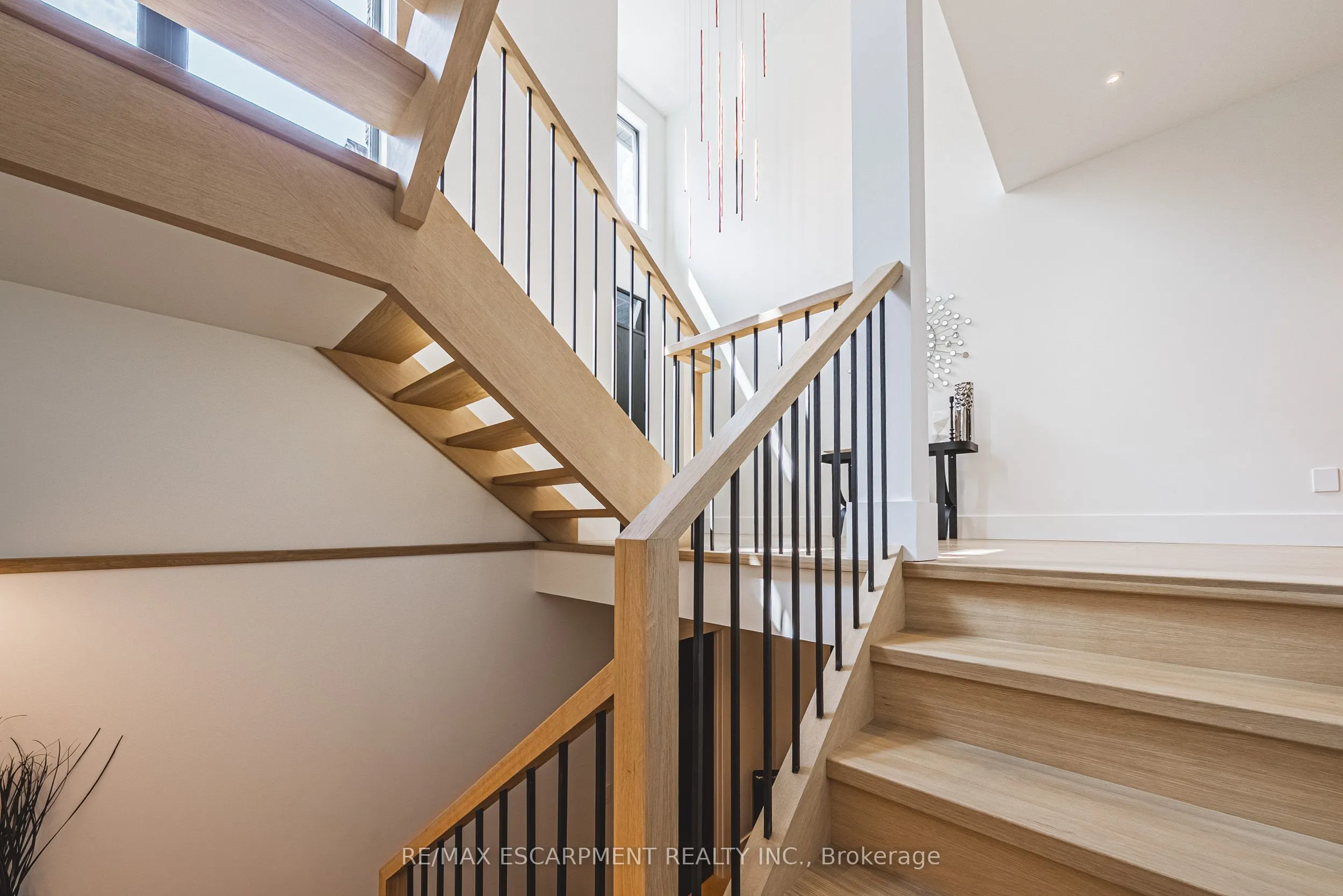 135 Eleanor Avenue