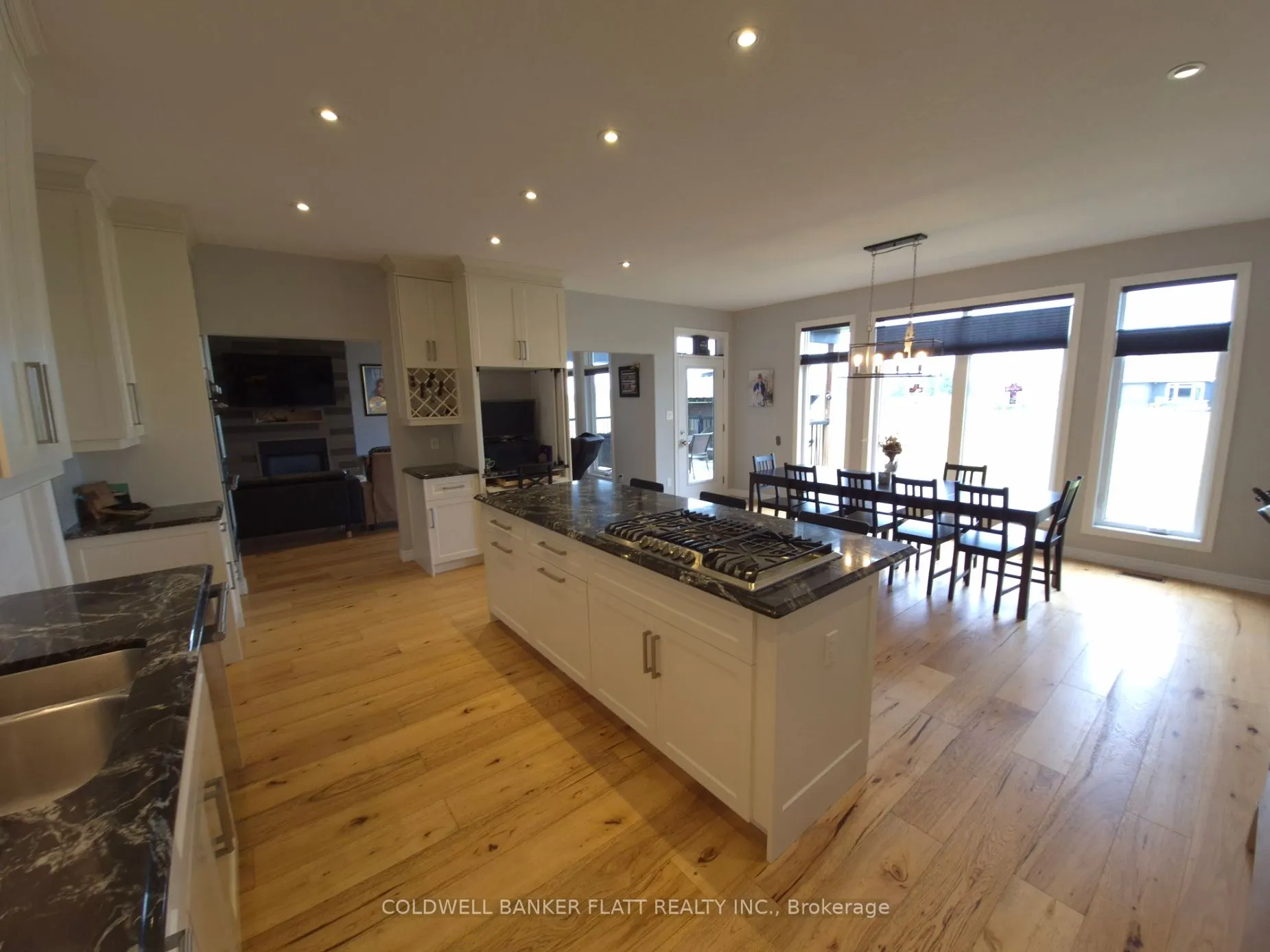 1 Phillips Court