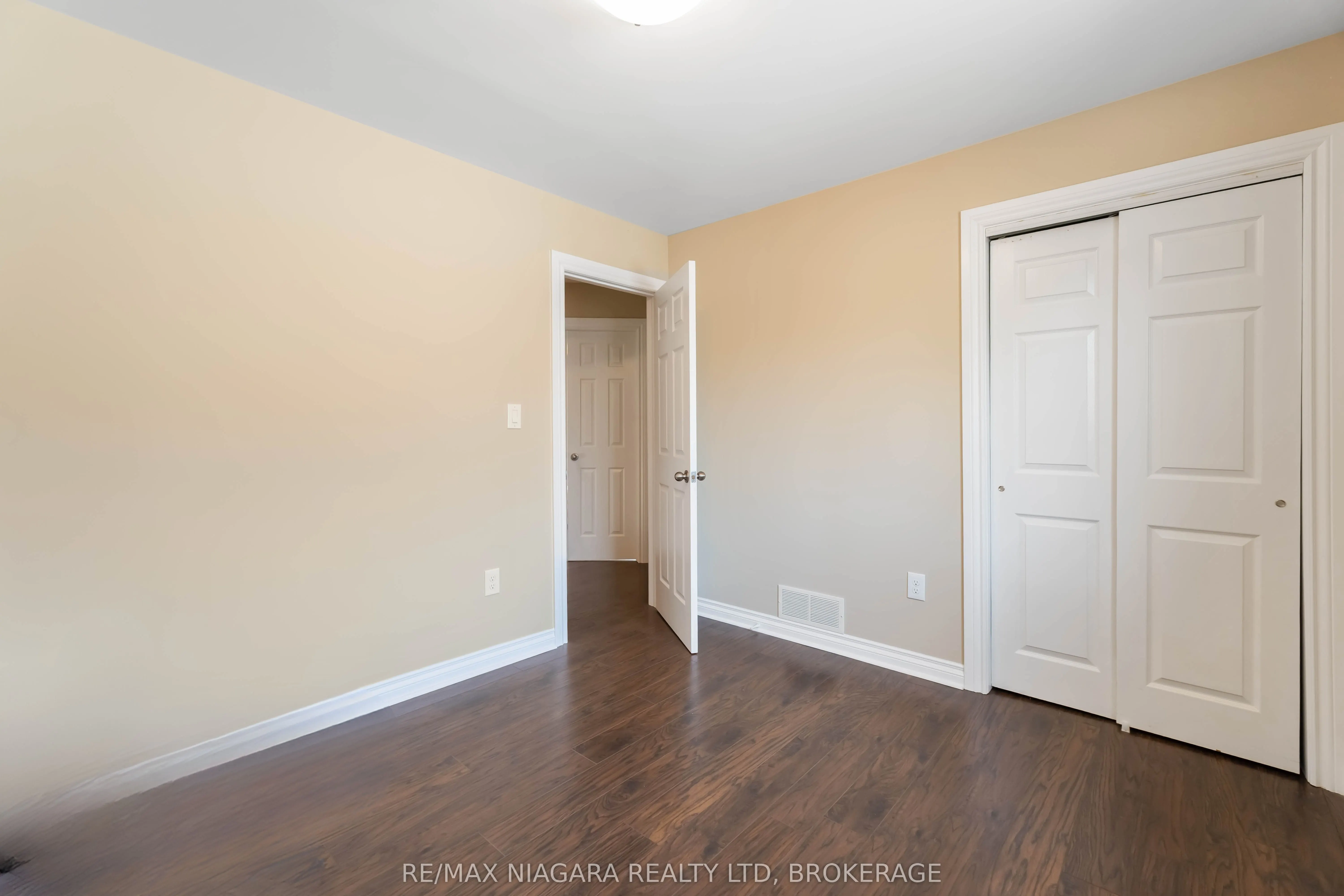 7551 Canterbury Crescent