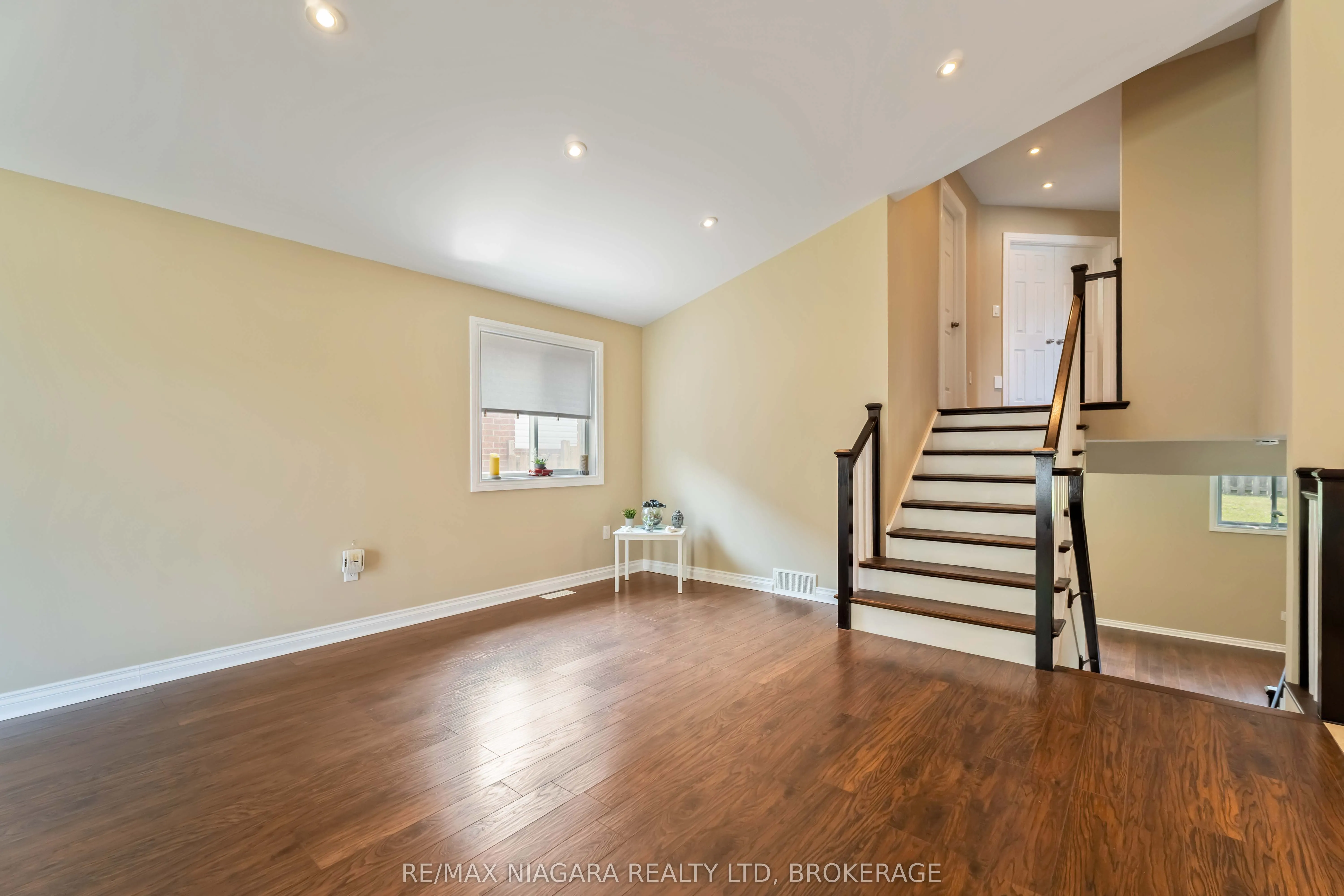 7551 Canterbury Crescent