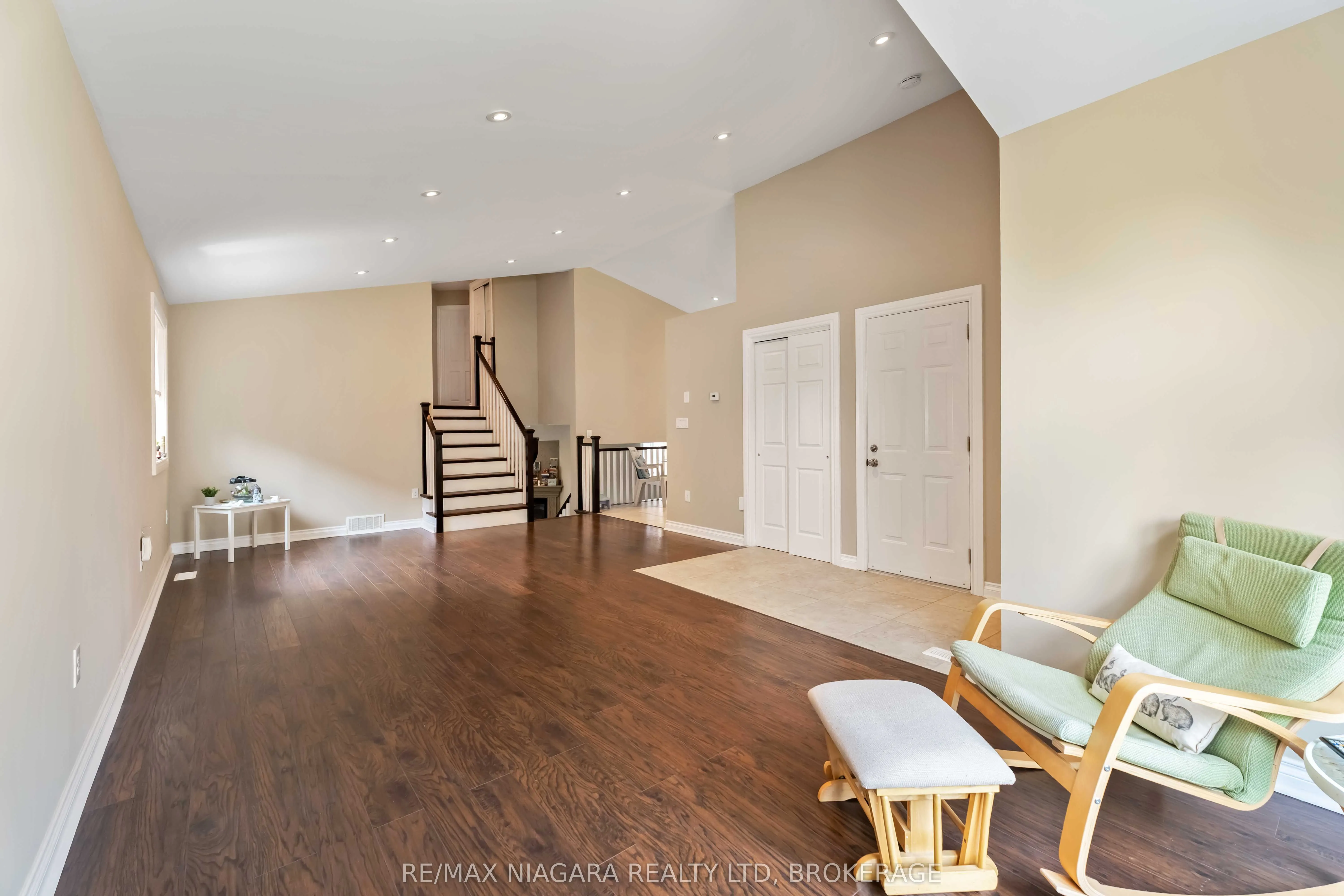 7551 Canterbury Crescent