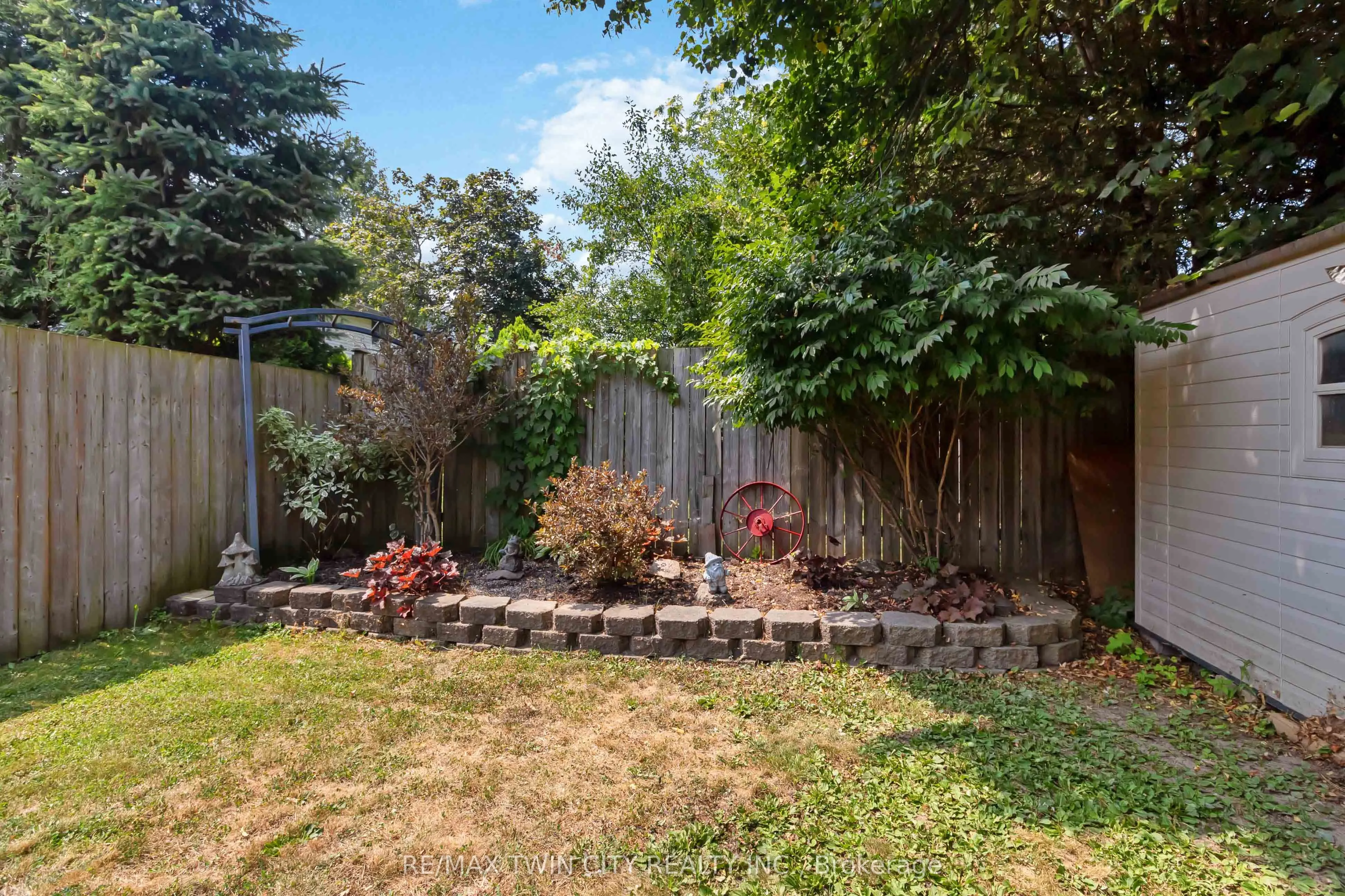 37 Ivanhoe Road