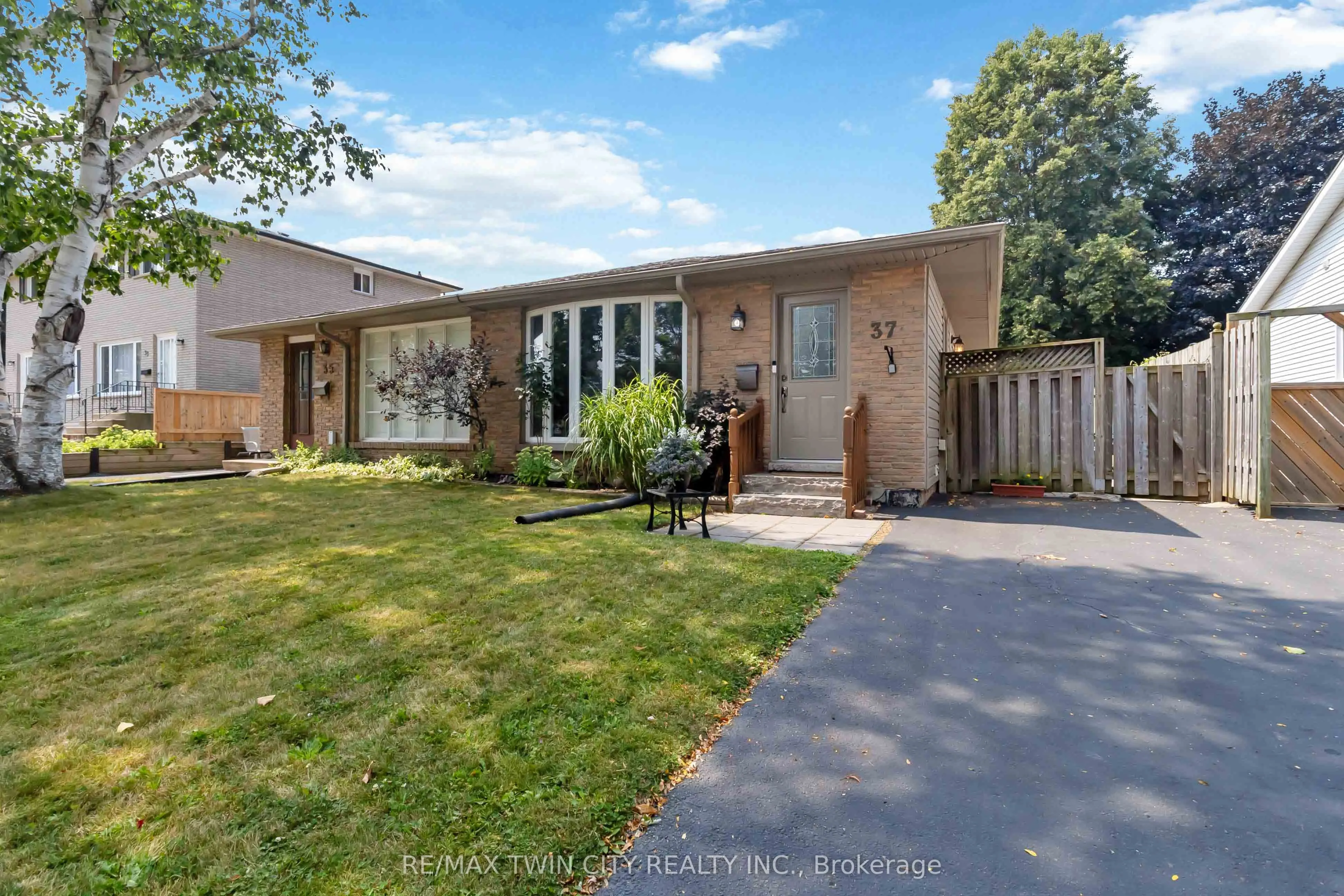 37 Ivanhoe Road