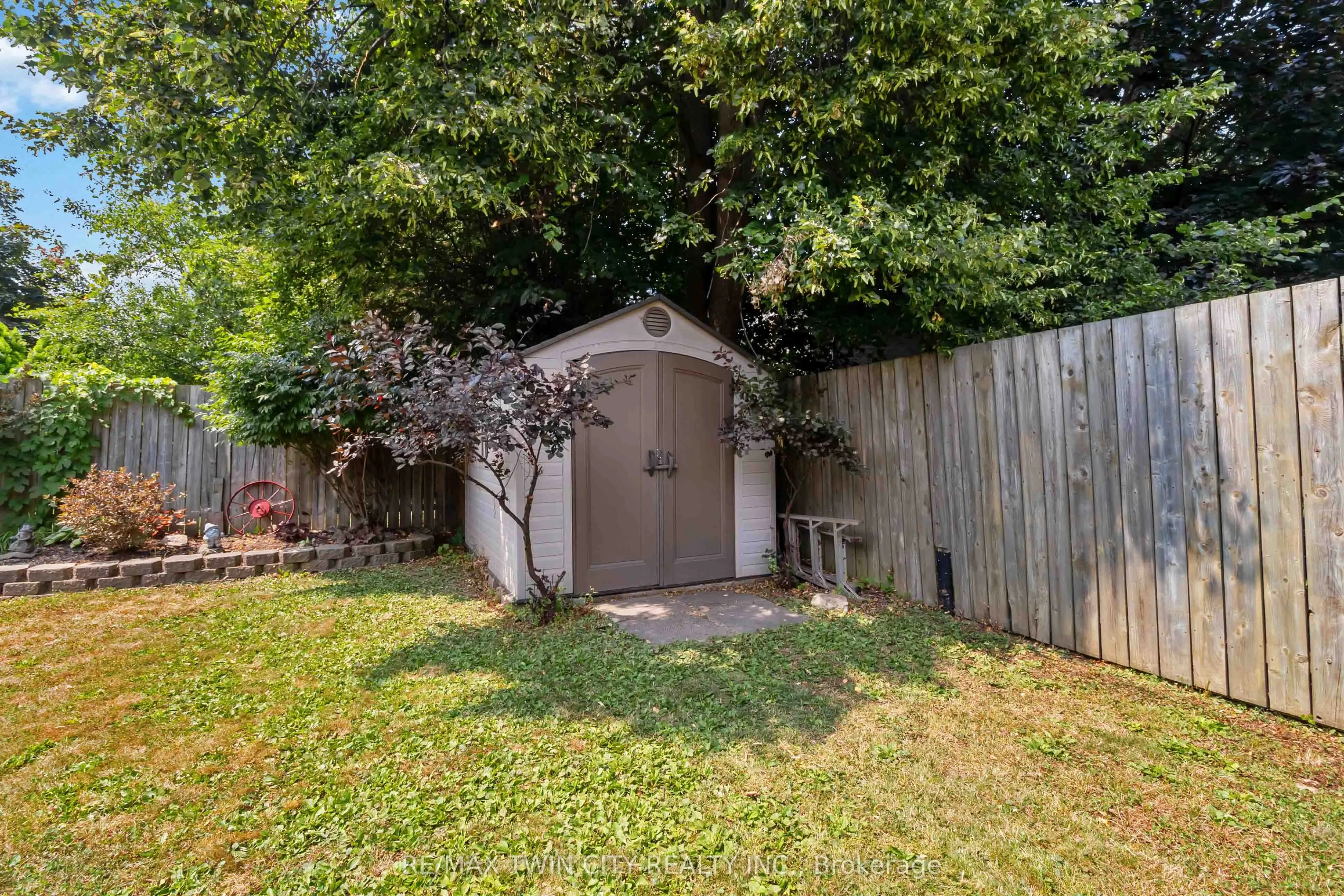 37 Ivanhoe Road