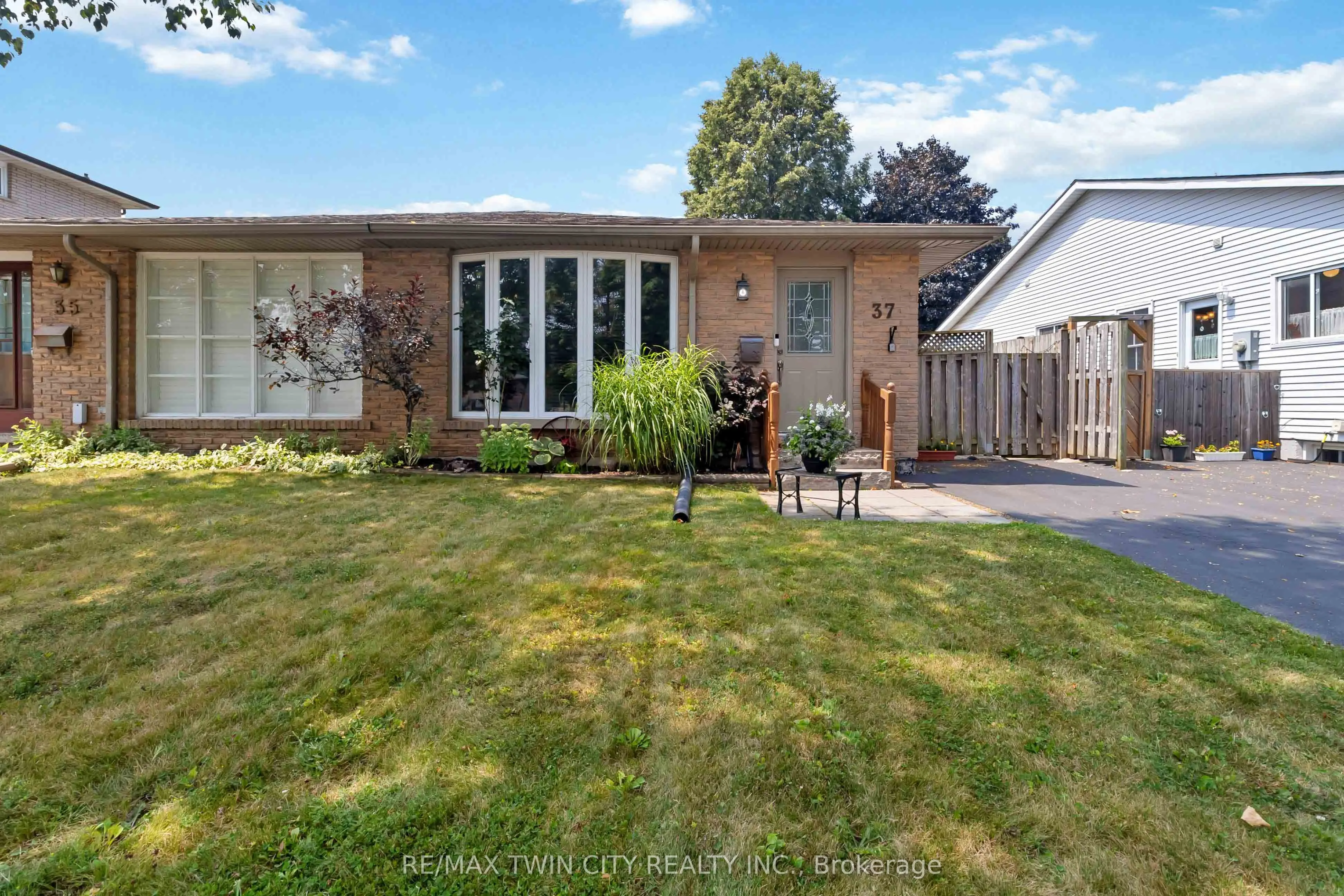 37 Ivanhoe Road