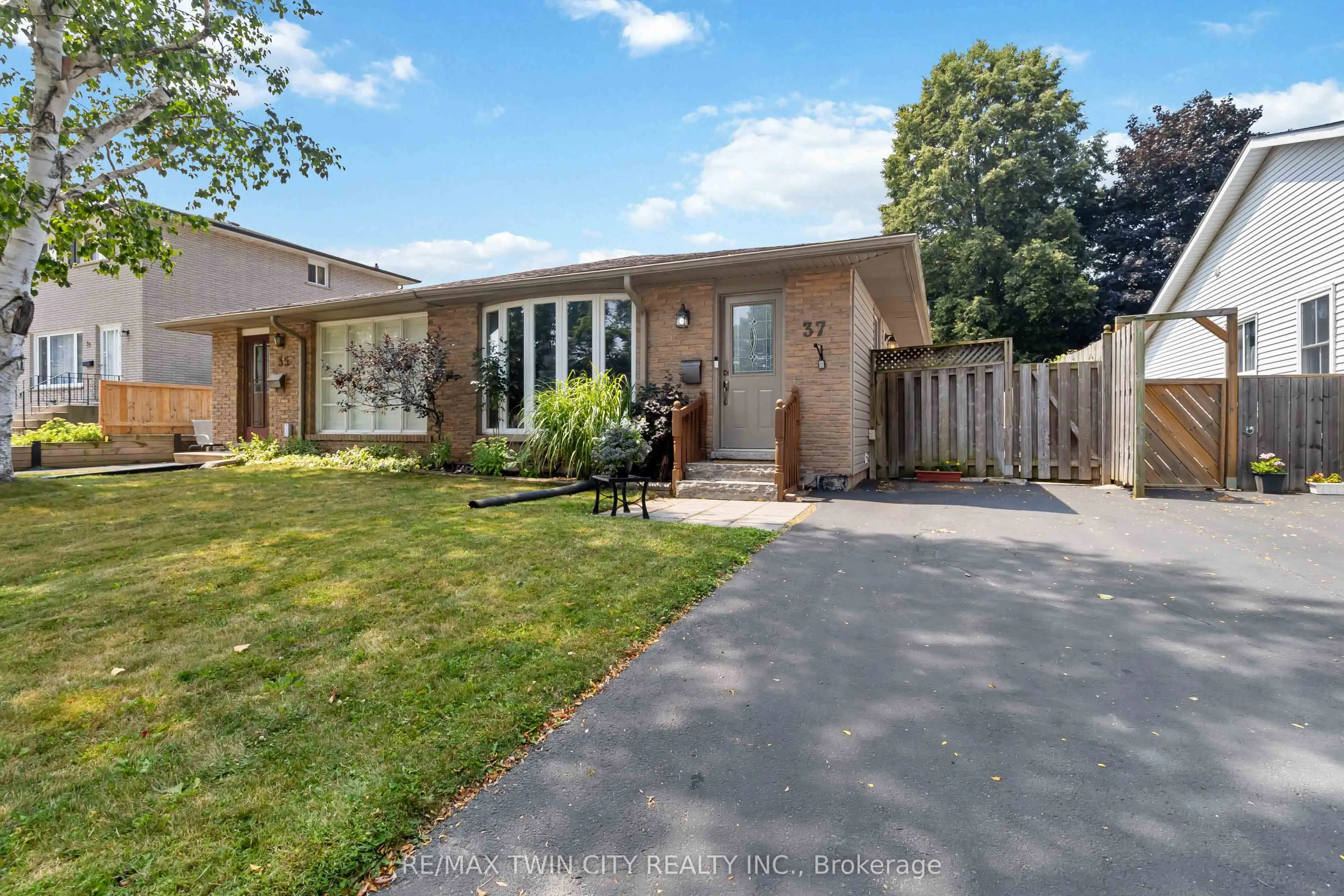37 Ivanhoe Road