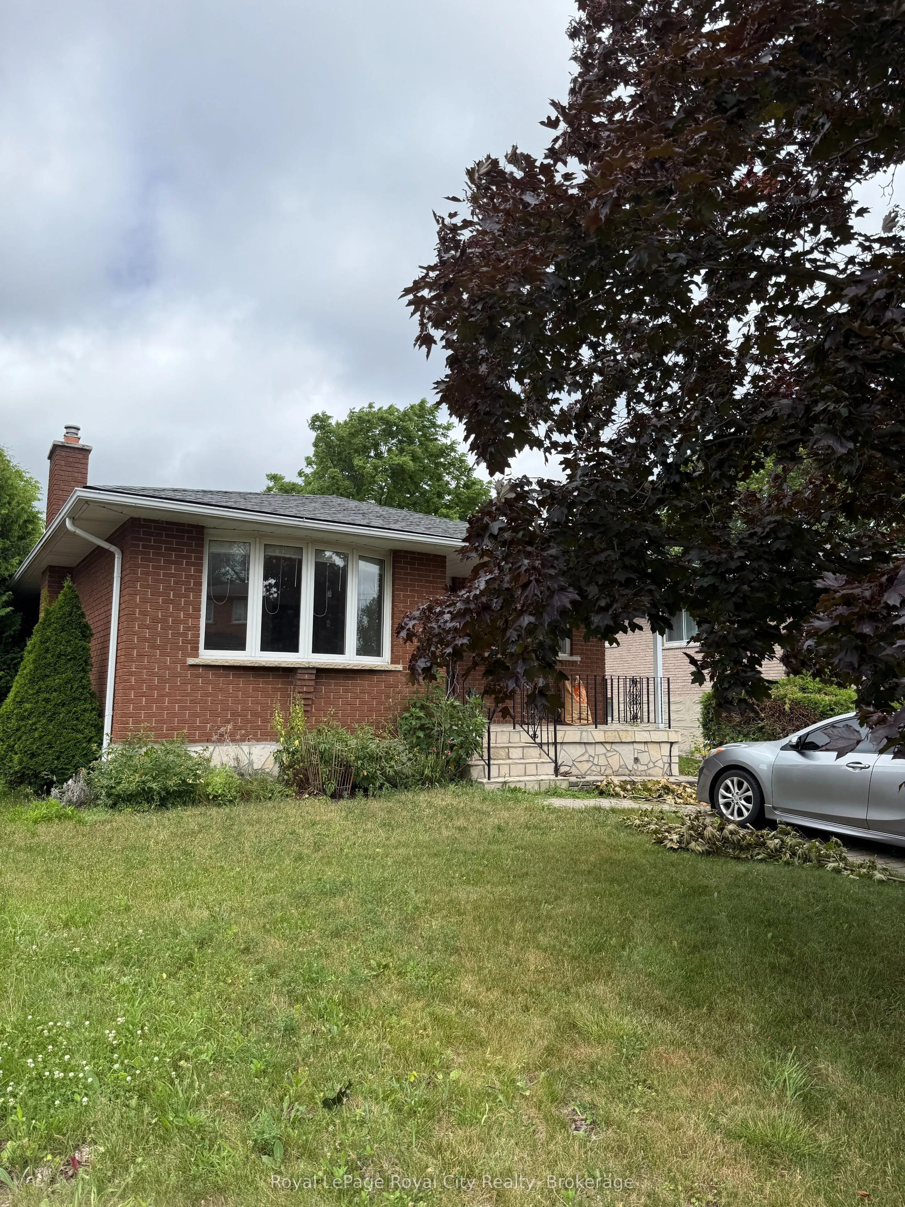 140 Brant Avenue