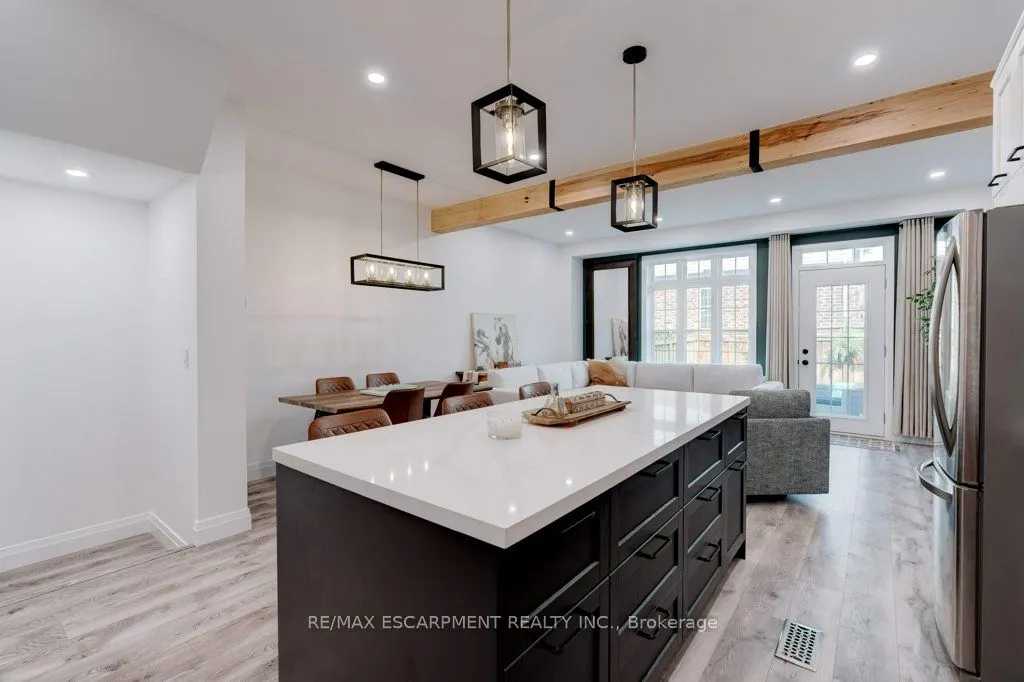 79 Browview Drive