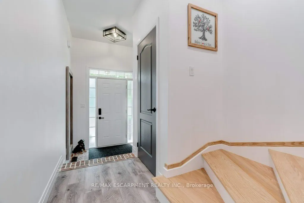 79 Browview Drive