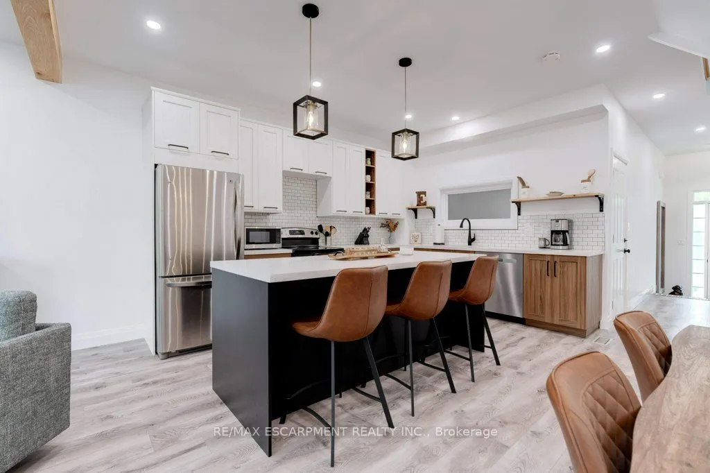 79 Browview Drive
